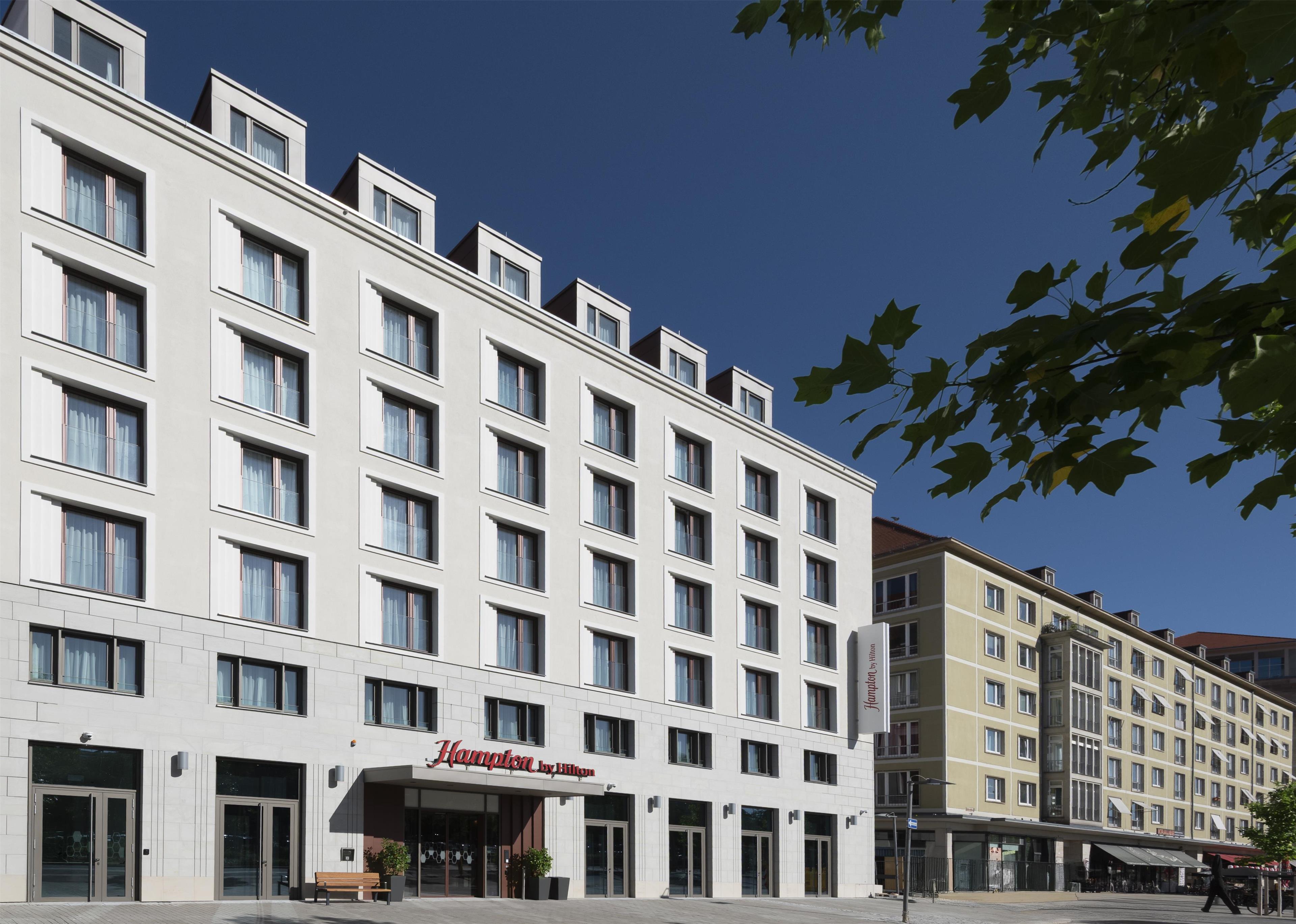 Hampton by Hilton Dresden City Centre - Tap to explore photos