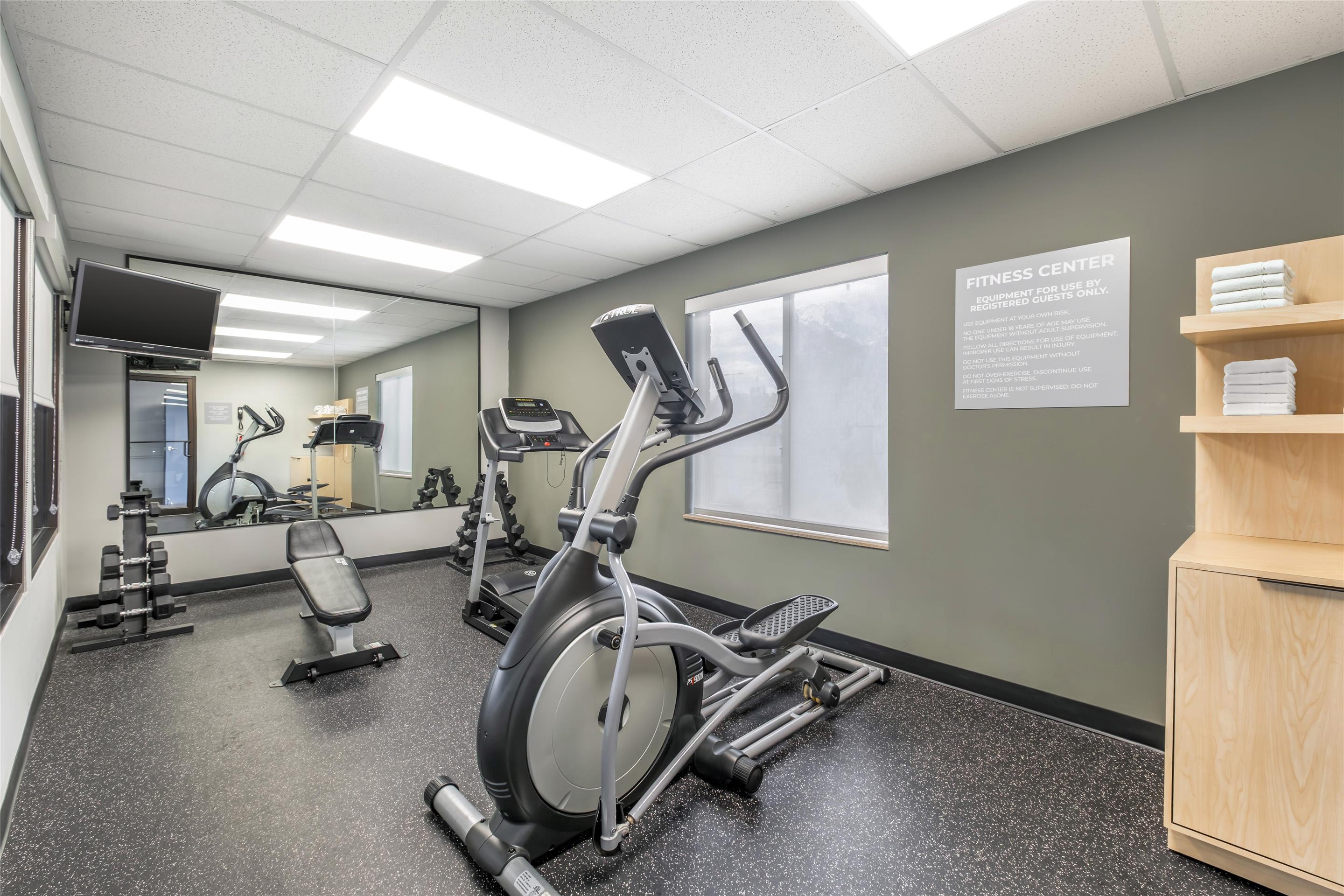 Health club fitness center gym | Spark by Hilton Shepherdsville Louisville South