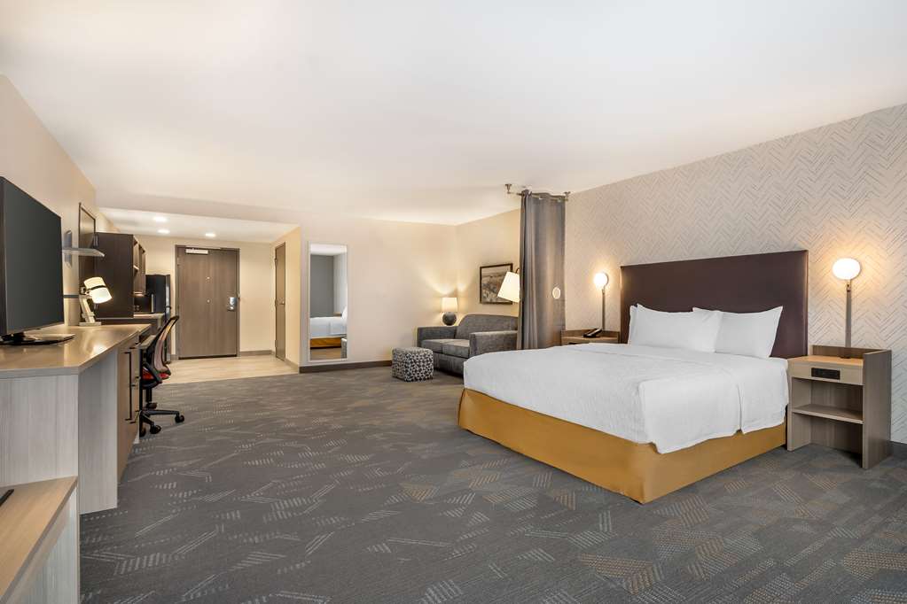 HOME2 SUITES BY HILTON REYNOLDSBURG-guestroom-Guest Room,On-Site.jpg