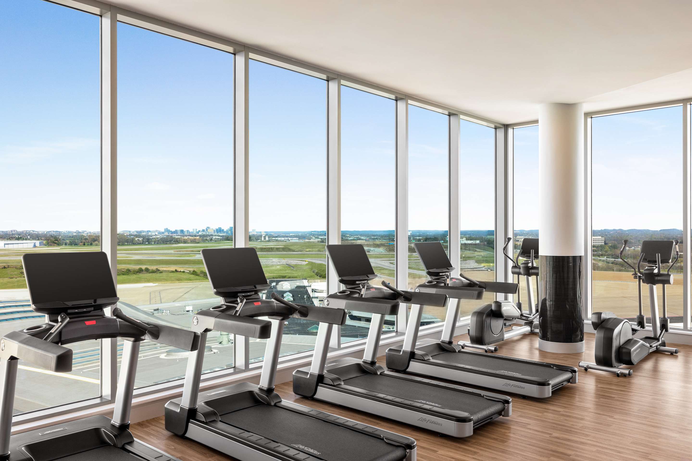 Health club fitness center gym | Hilton BNA Nashville Airport Terminal
