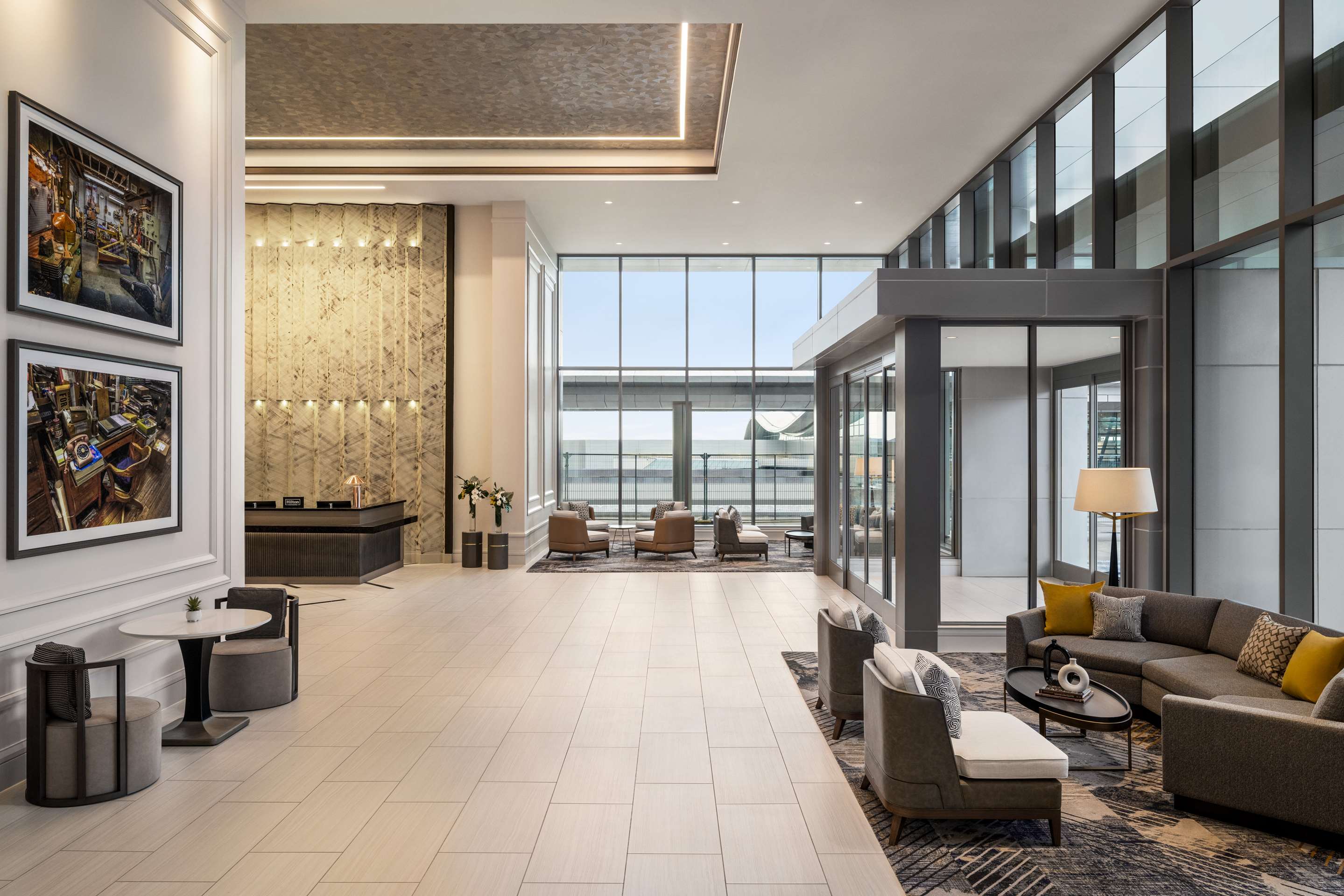 Lobby | Hilton BNA Nashville Airport Terminal