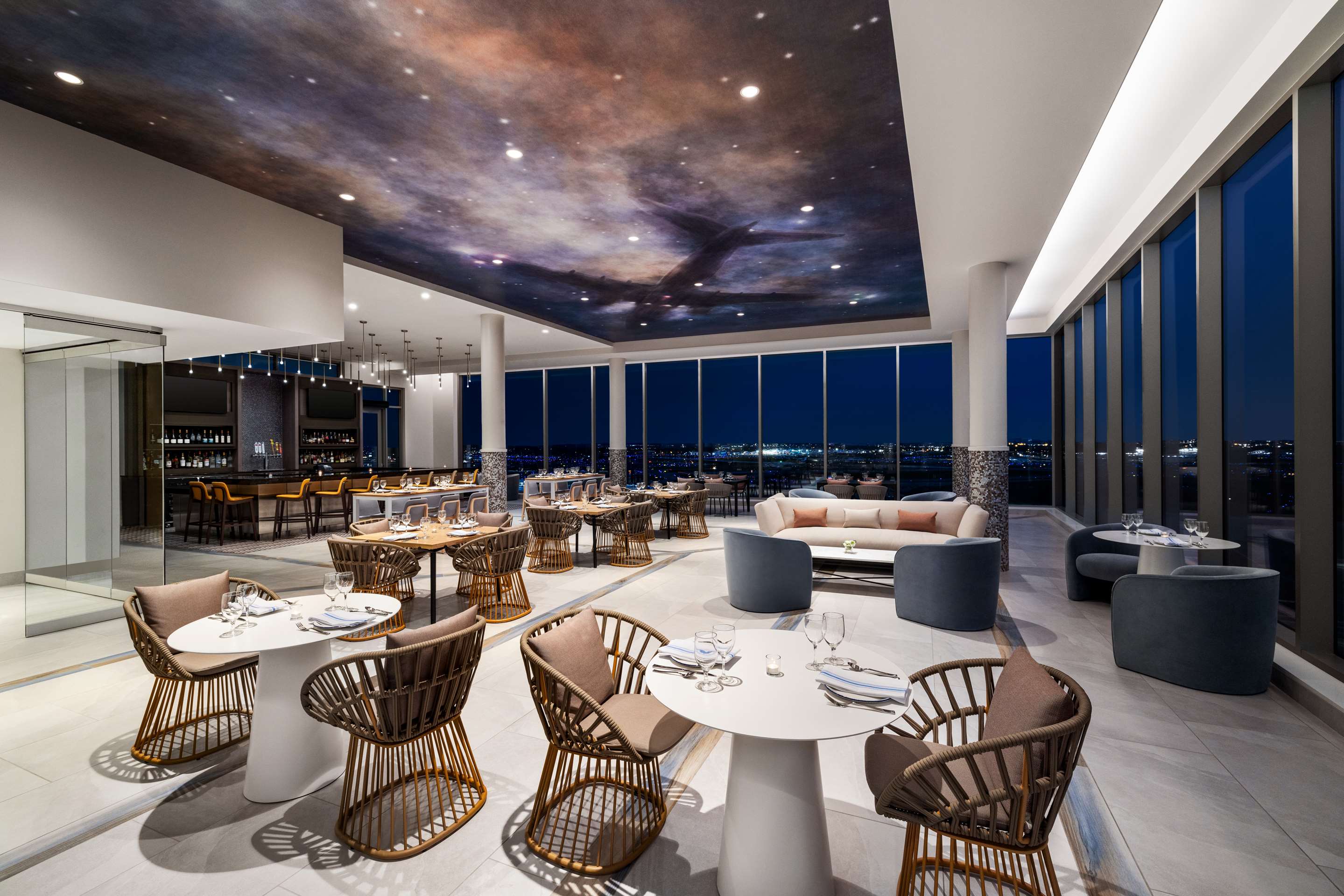 BarLounge | Hilton BNA Nashville Airport Terminal