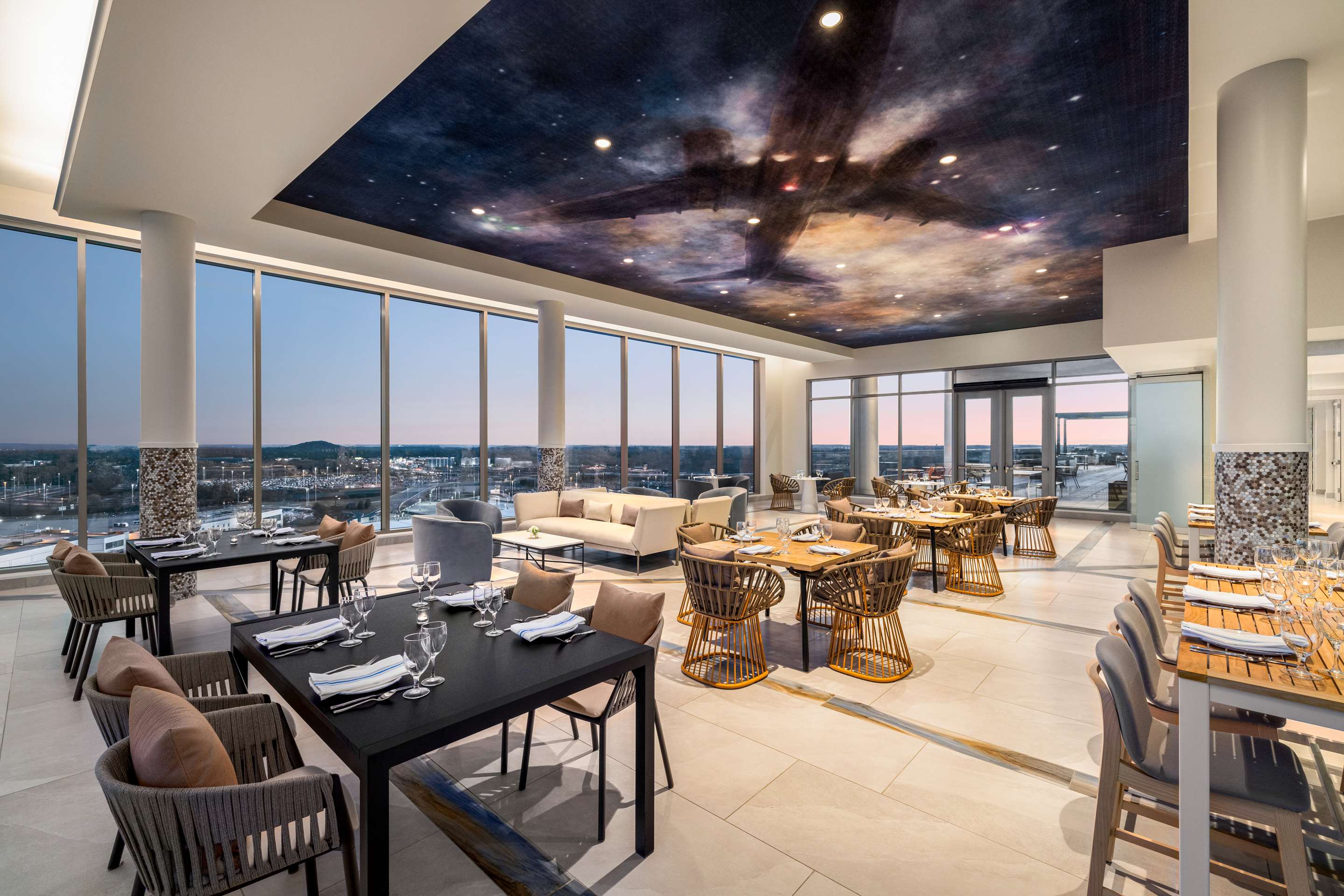 BarLounge | Hilton BNA Nashville Airport Terminal