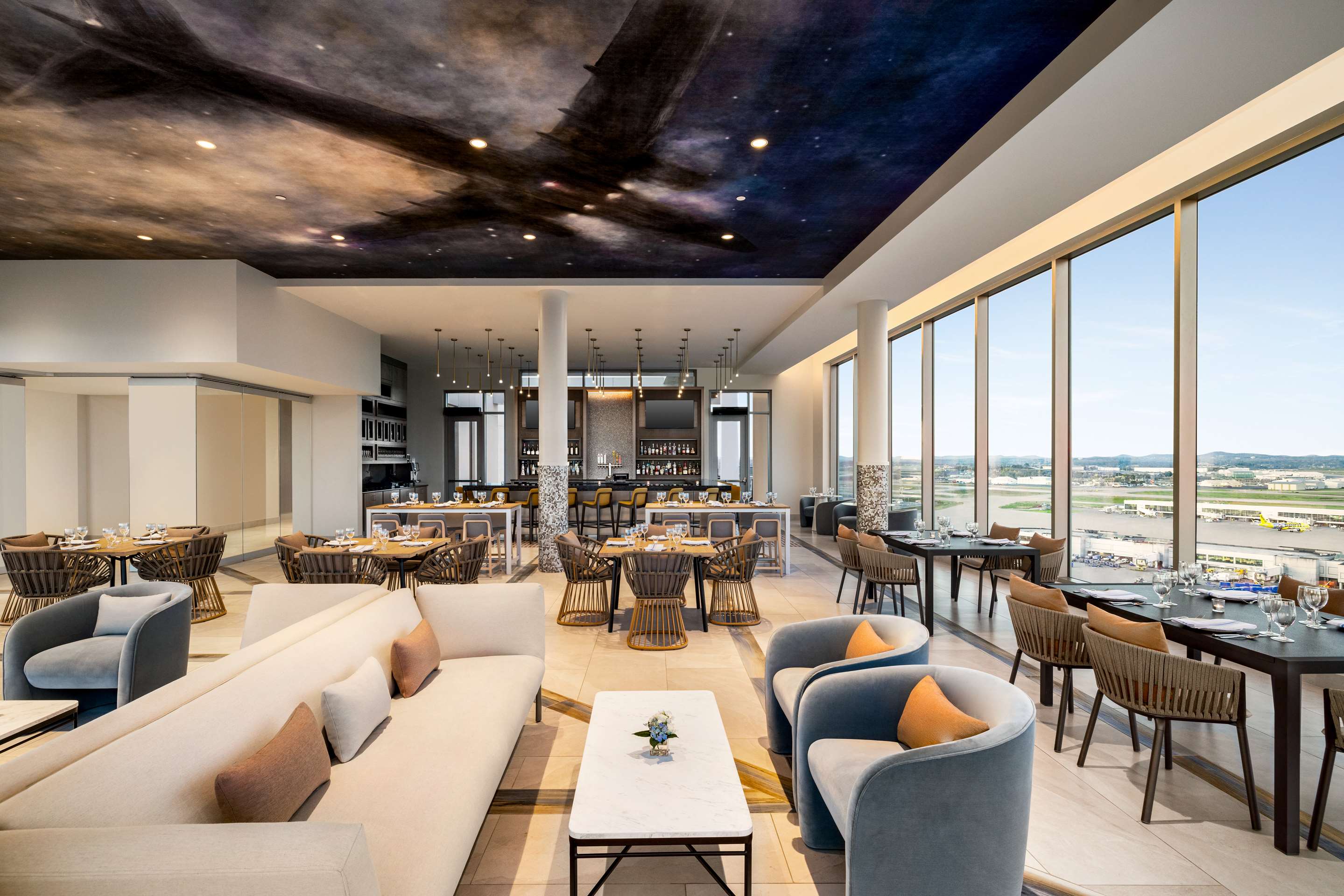 BarLounge | Hilton BNA Nashville Airport Terminal