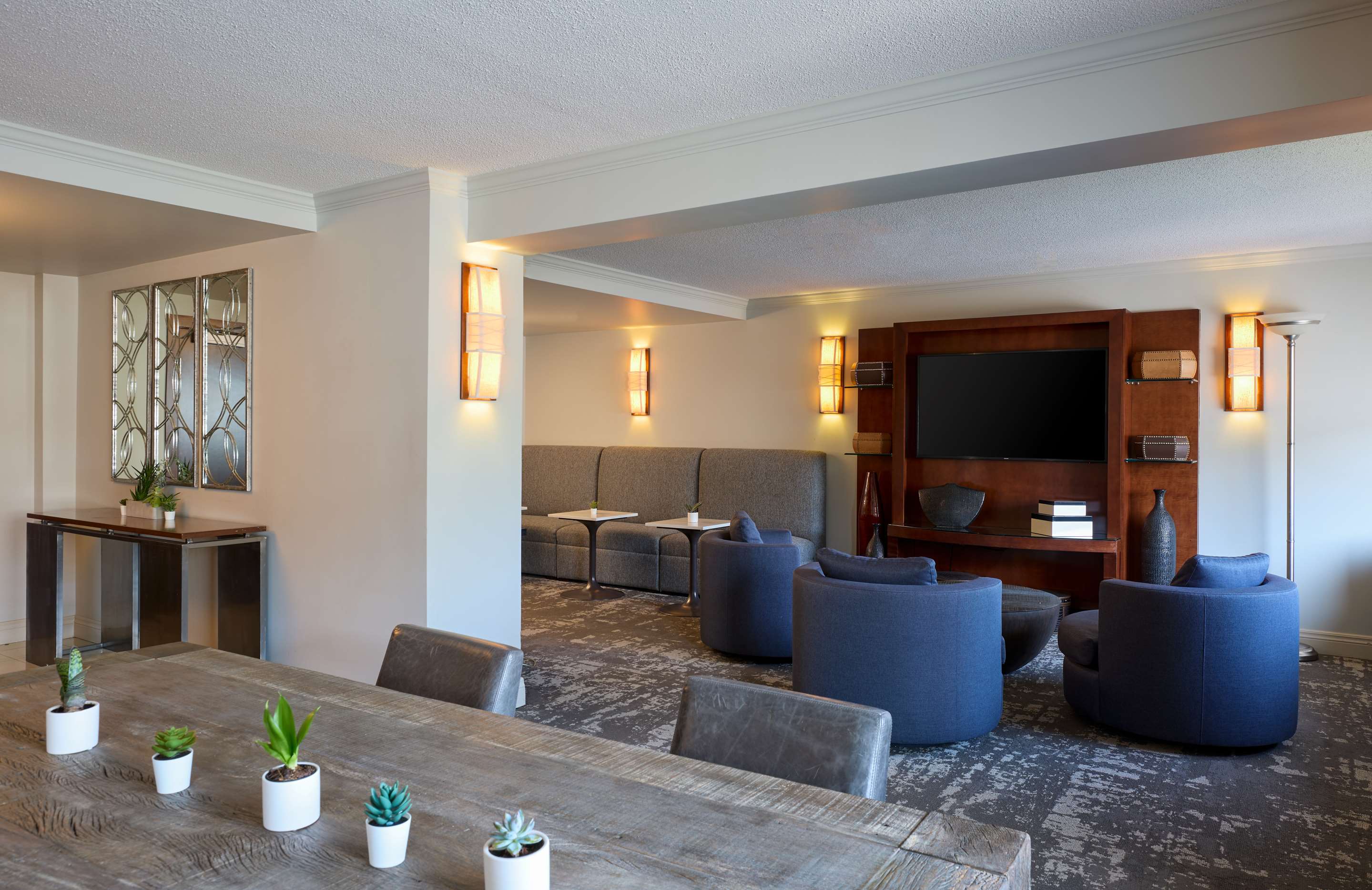 Property amenity | DoubleTree by Hilton Minneapolis Airport, MN