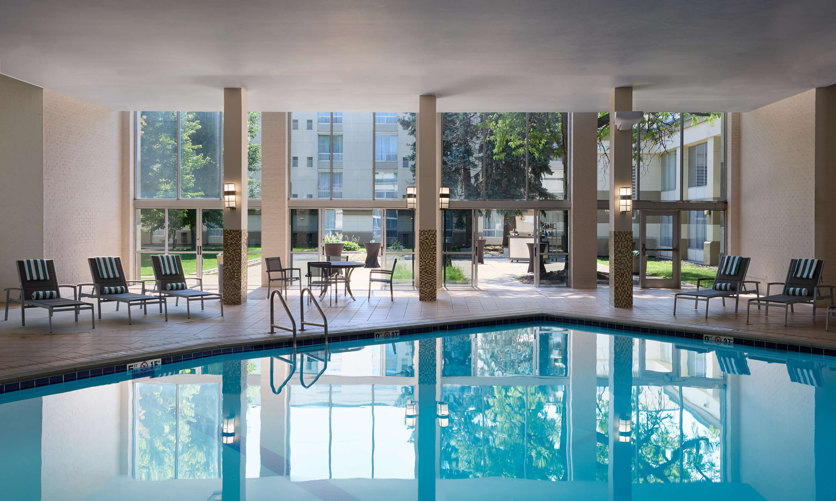 Pool | DoubleTree by Hilton Minneapolis Airport, MN