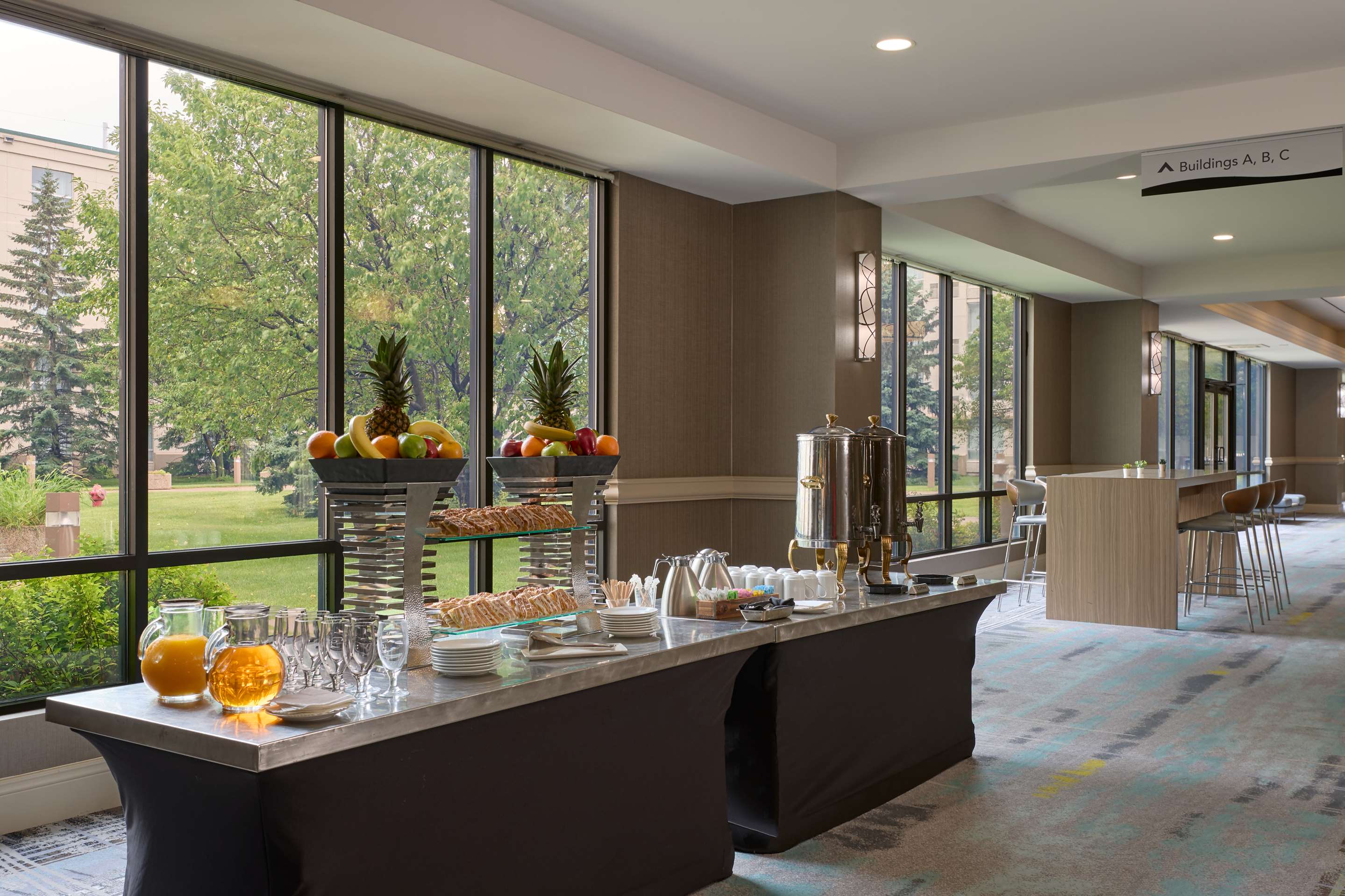 Meeting Room | DoubleTree by Hilton Minneapolis Airport, MN