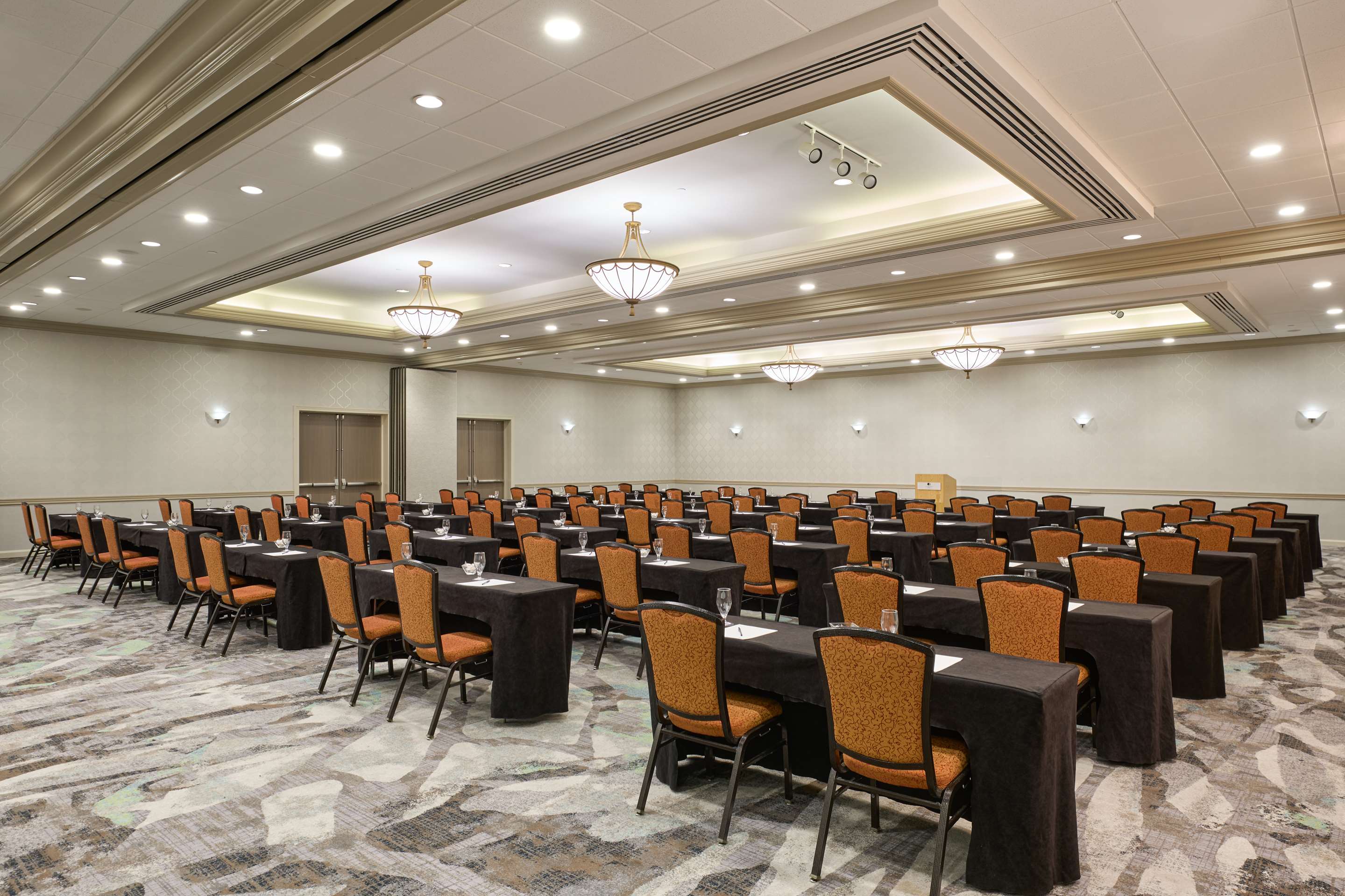 Meeting Room | DoubleTree by Hilton Minneapolis Airport, MN