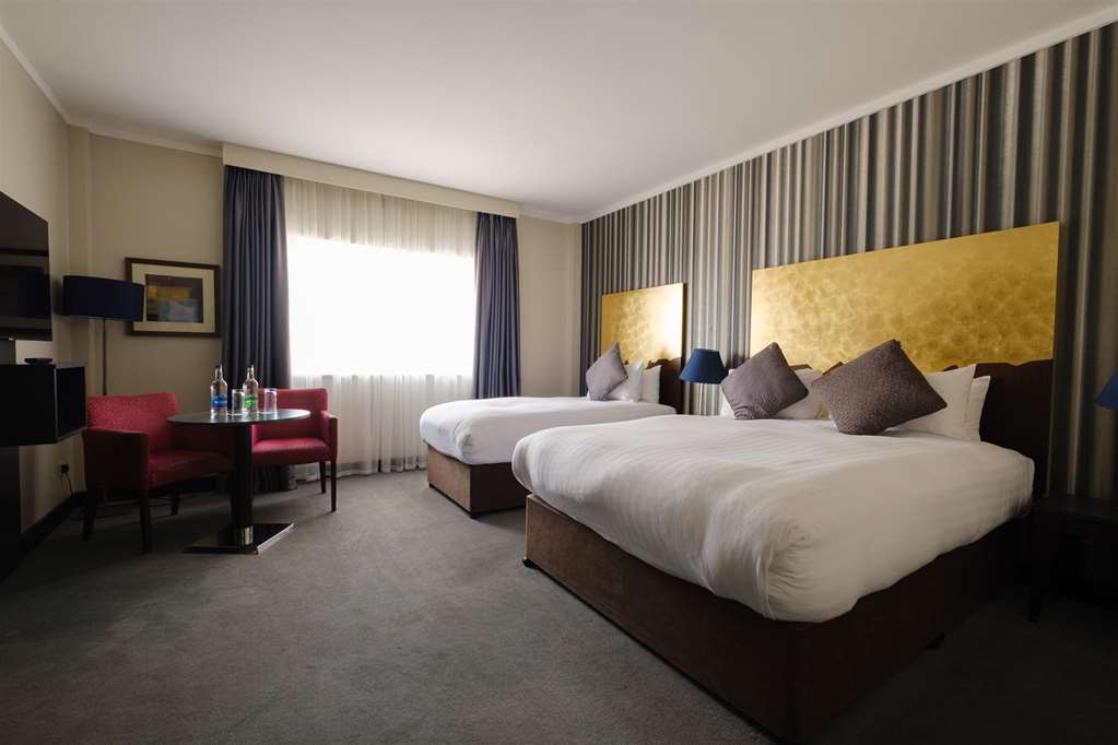 TALBOT HOTEL CARLOW-guestroom-Guest Room,On-Site.jpg