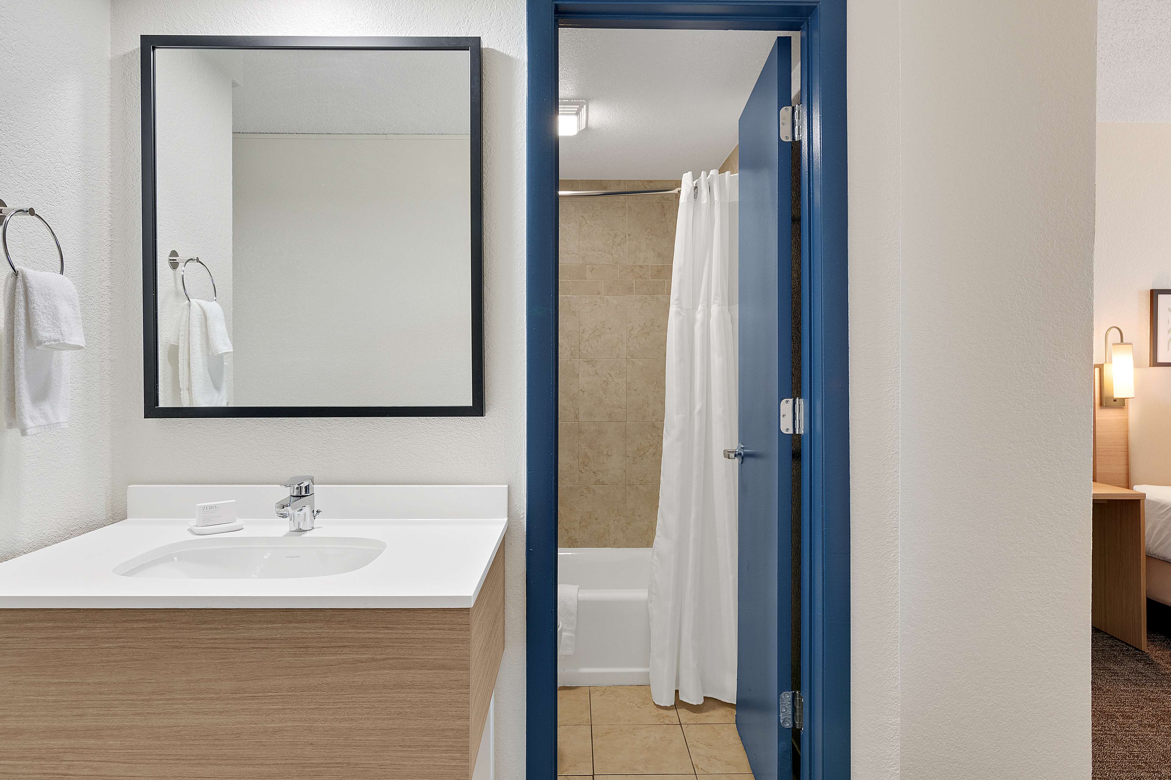 Spark by Hilton Ormond Beach Oceanfront Room Type - 2 QUEEN BEDS
