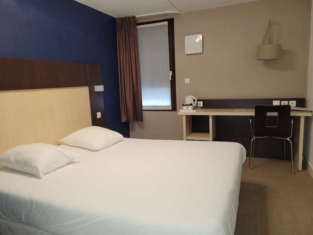 BRIT HOTEL ROUEN MONT ST-AIGNAN-guestroom-Guest Room,On-Site.jpg