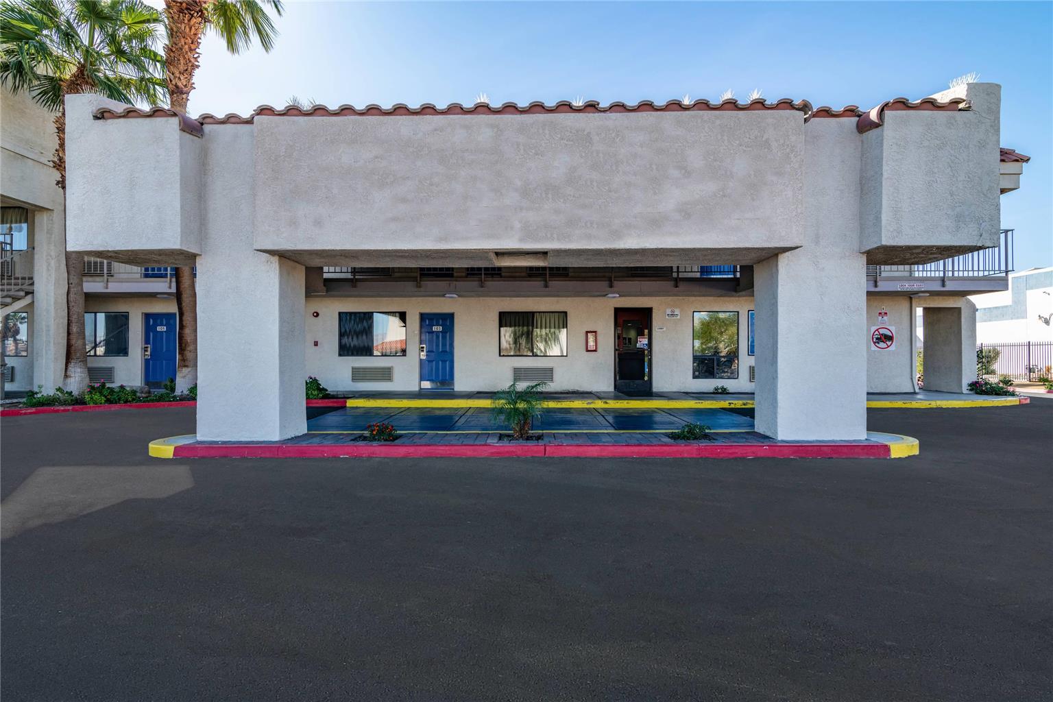 Rodeway Inn & Suites Rancho Mirage