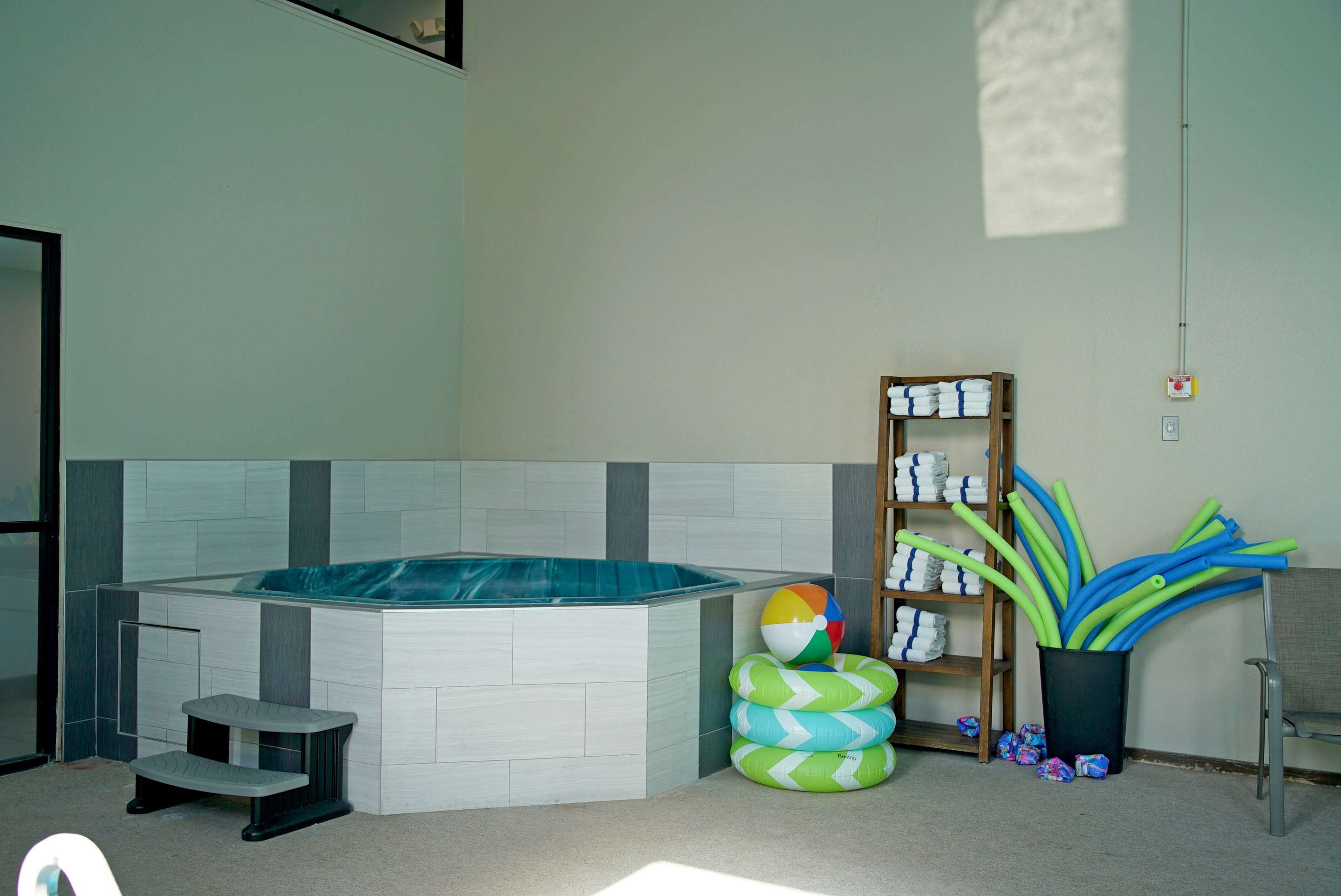 Pool | Baymont by Wyndham Monte Vista