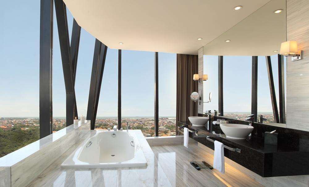 PO HOTEL SEMARANG-guestroom-Guest Room,Bathroom,Suite,On-Site.jpg