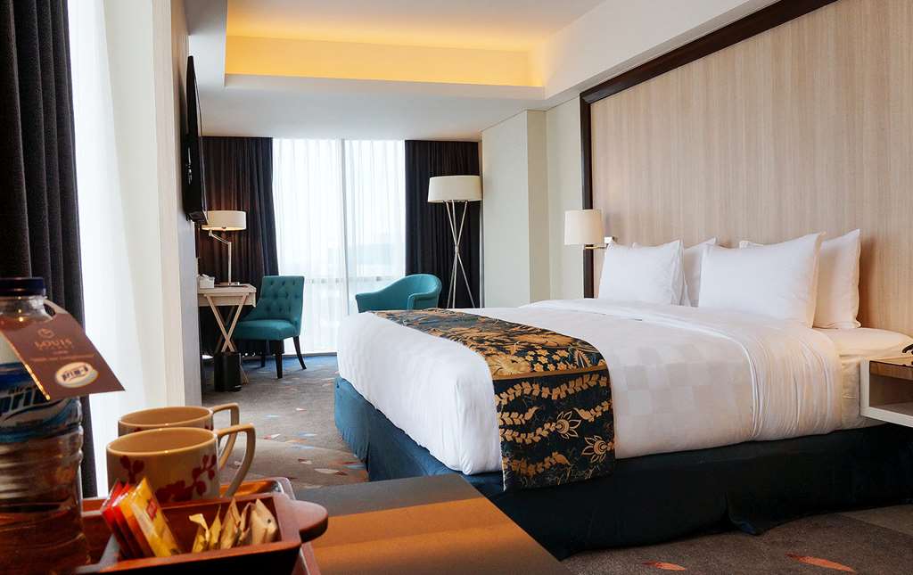 LK PANDANARAN HOTEL AND SERVICED AP-guestroom-Guest Room,On-Site.jpg