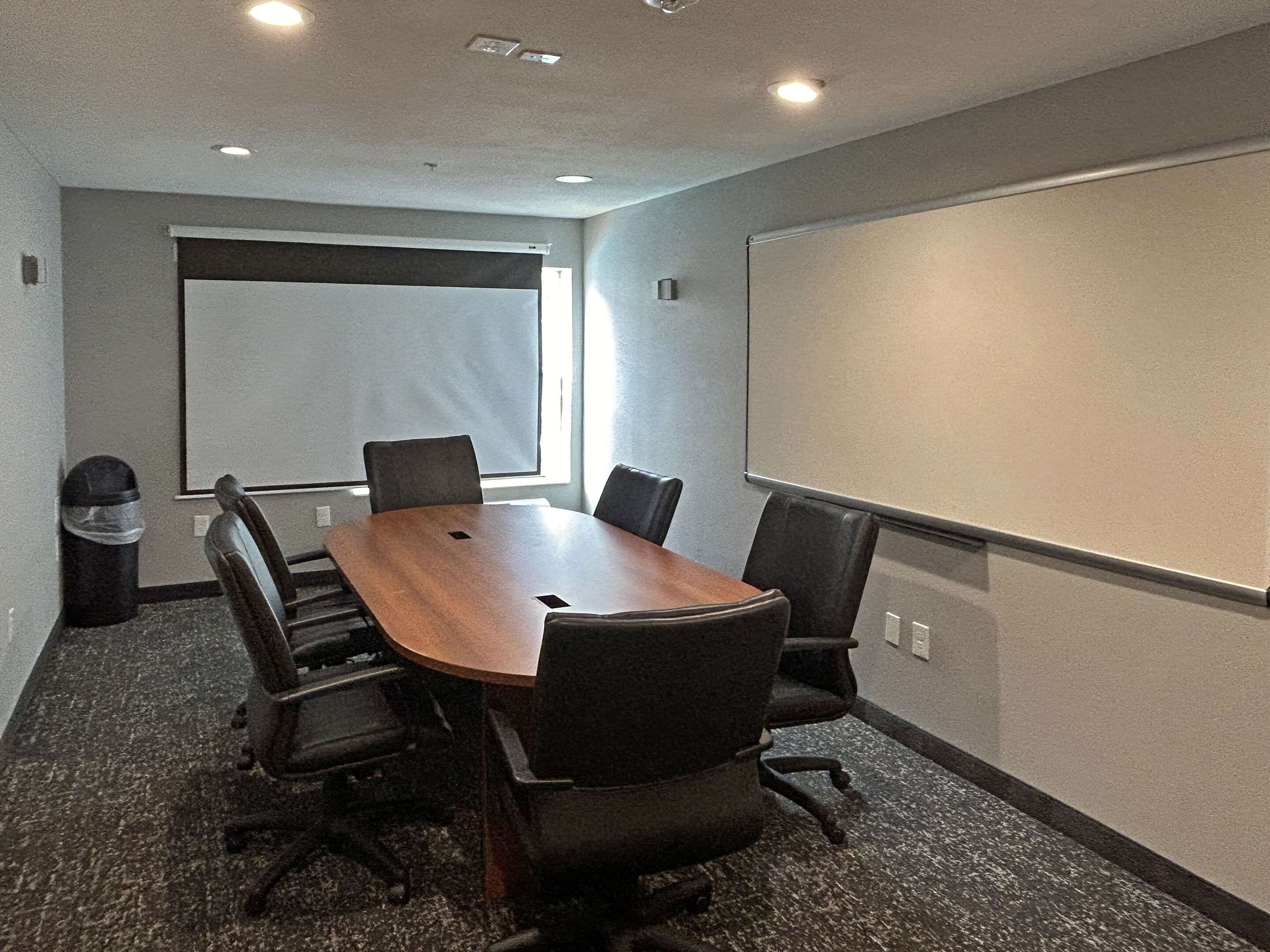 Meeting room | TownePlace Suites by Marriott Houston NASA/Clear Lake