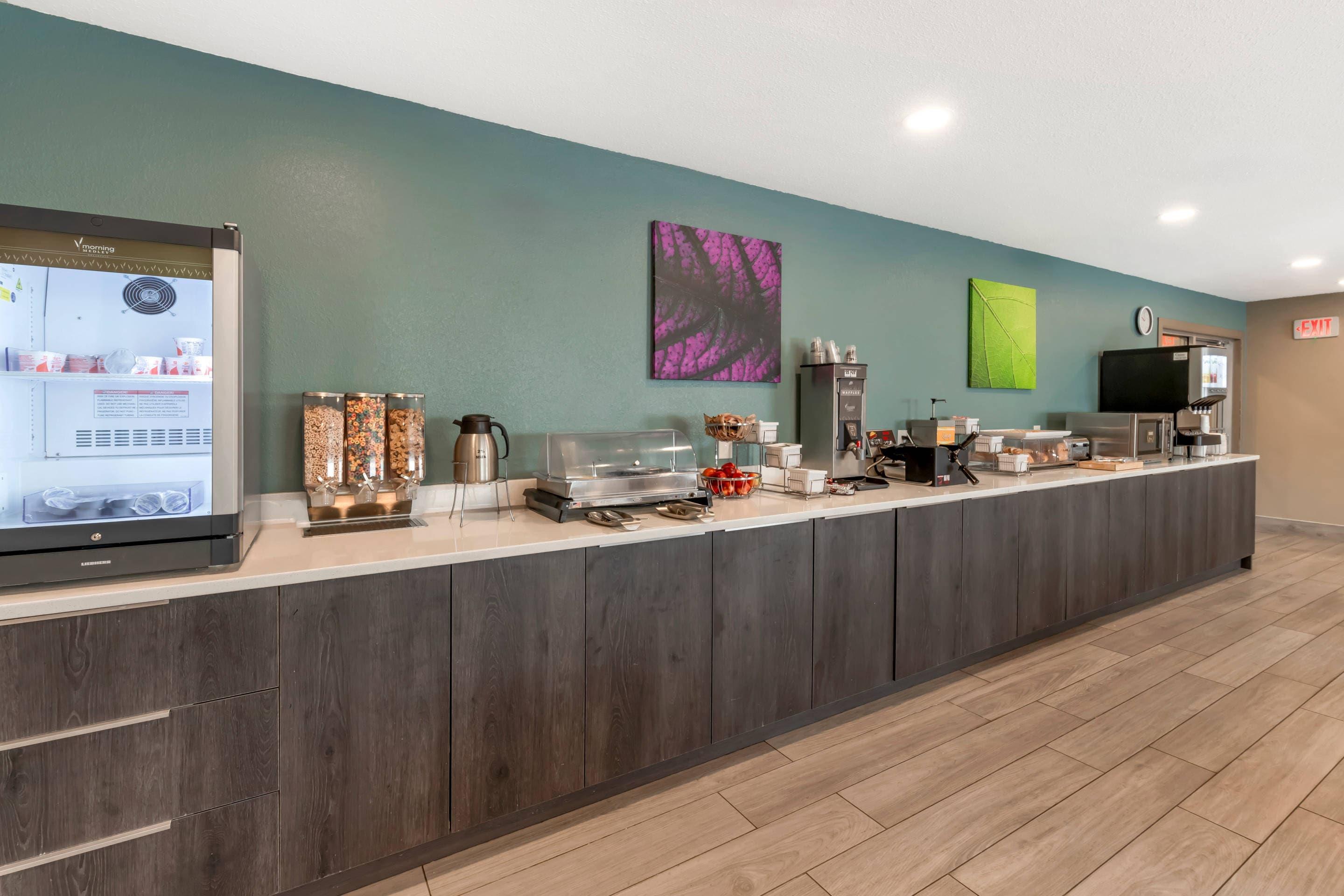 Breakfast area
