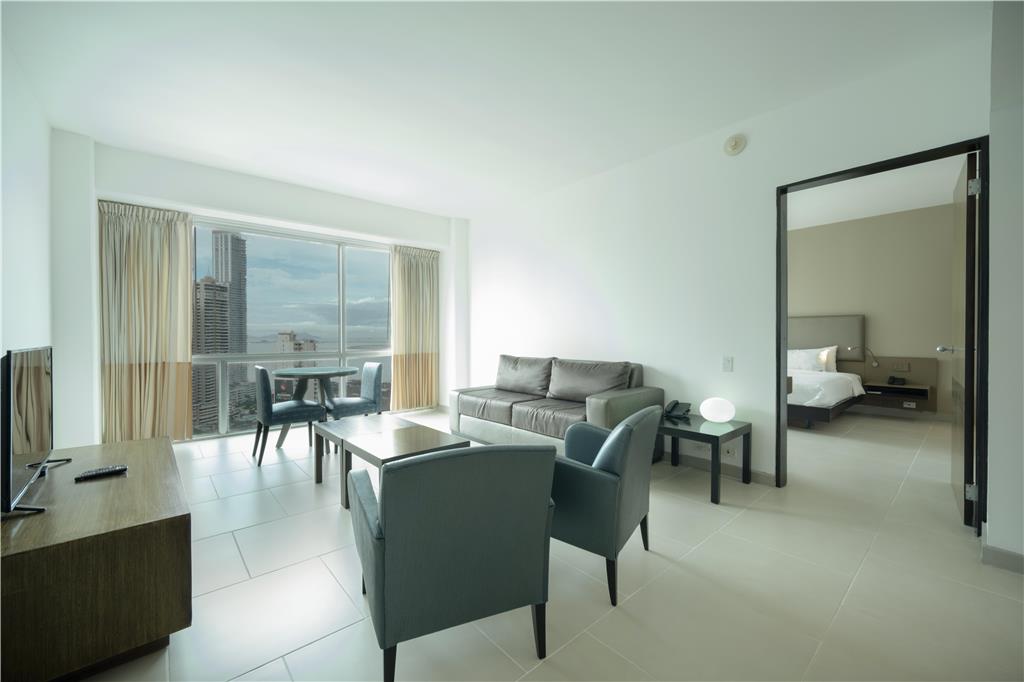 DECAPOLIS HOTEL PANAMA CITY-guestroom-Guest Room,On-Site.jpg