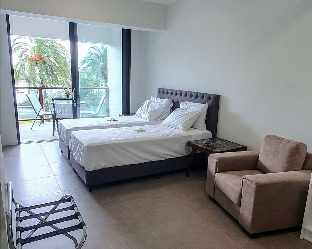 RAMADA SUITES BY WYNDHAM SEAFRONT,-guestroom-Guest Room,On-Site.jpg