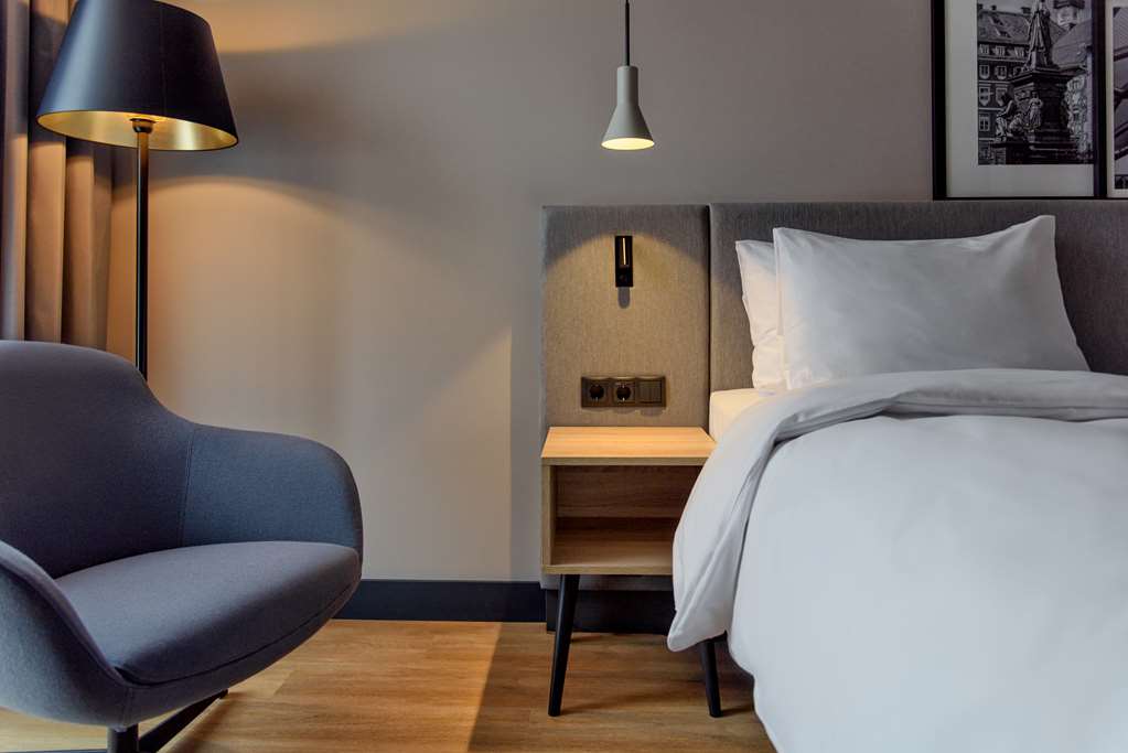 RADISSON HOTEL GRAZ-guestroom-Guest Room,On-Site,Property Amenity.jpg