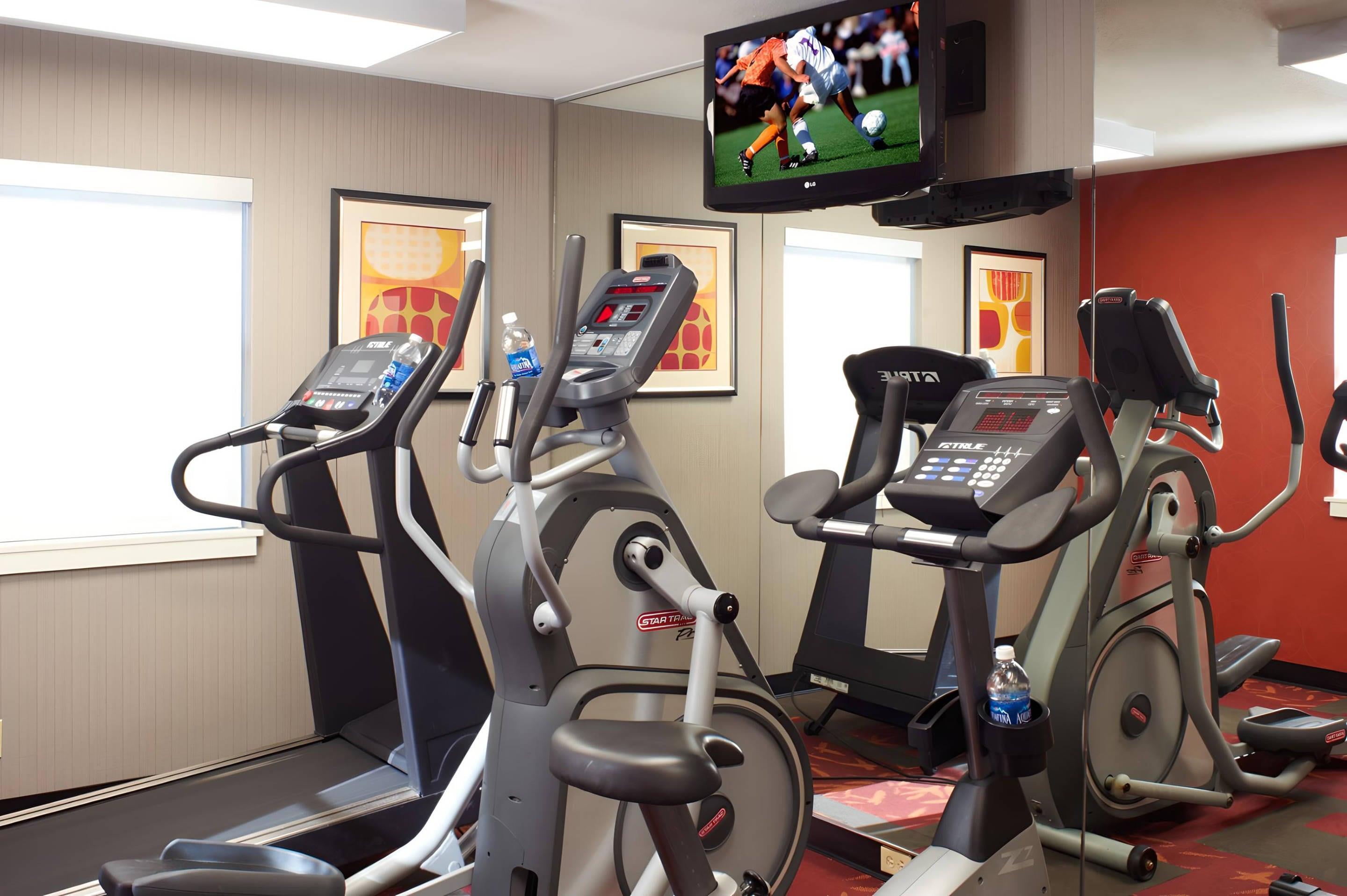 Fitness center | MainStay Suites St. Louis - Galleria
