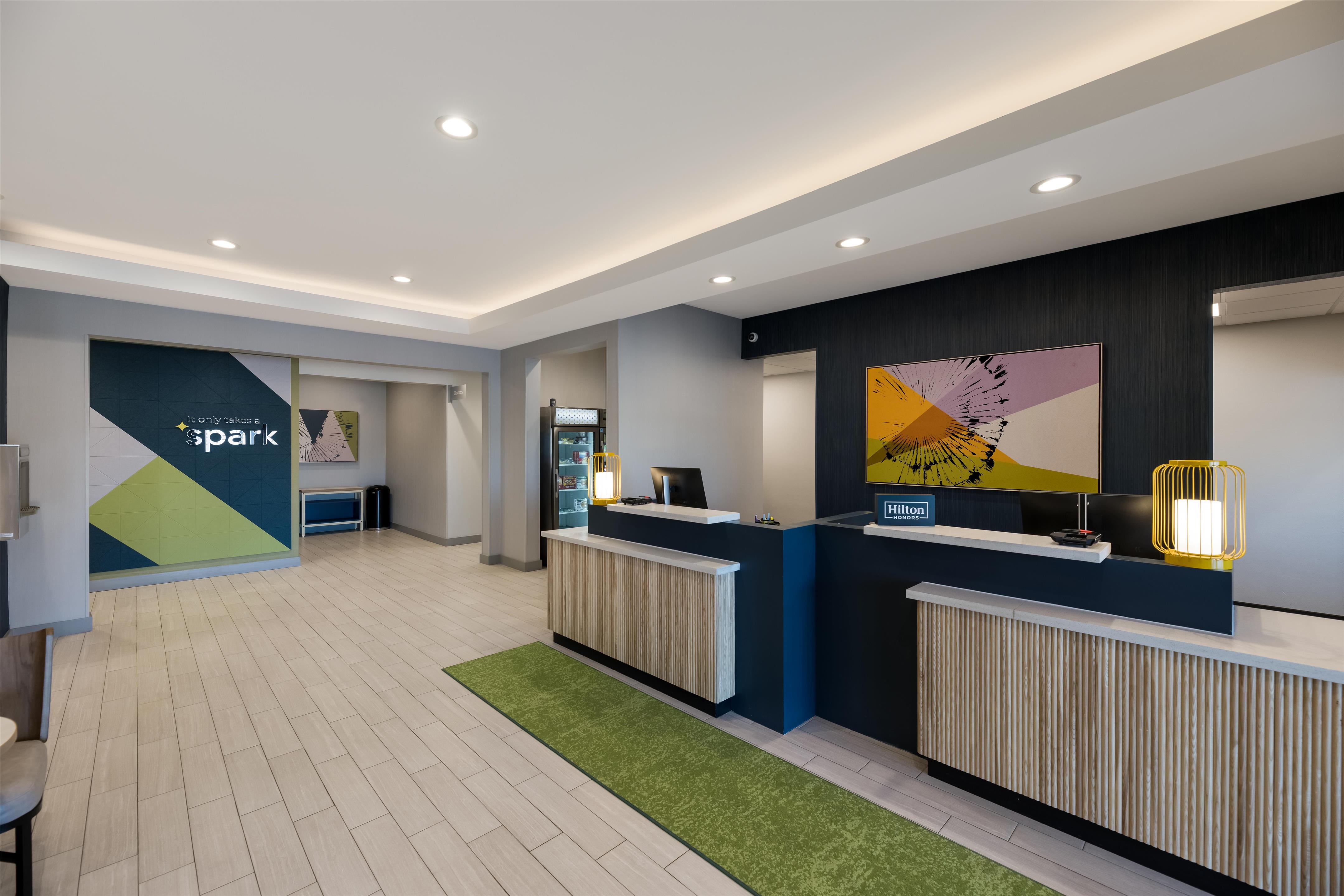 Lobby | Spark by Hilton Midland South