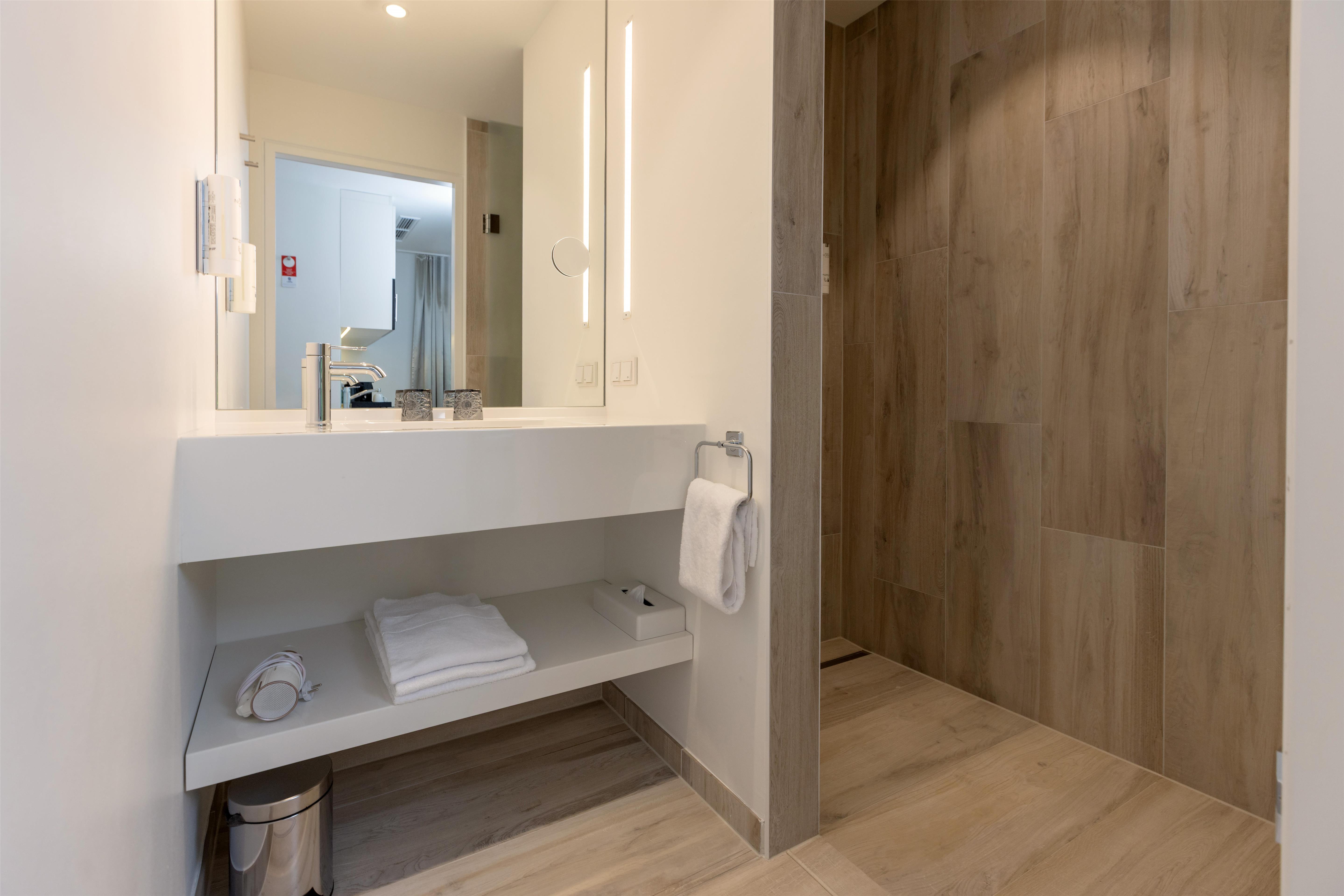 Best Western Hotel Spinnerei Linz - Tap to explore photos