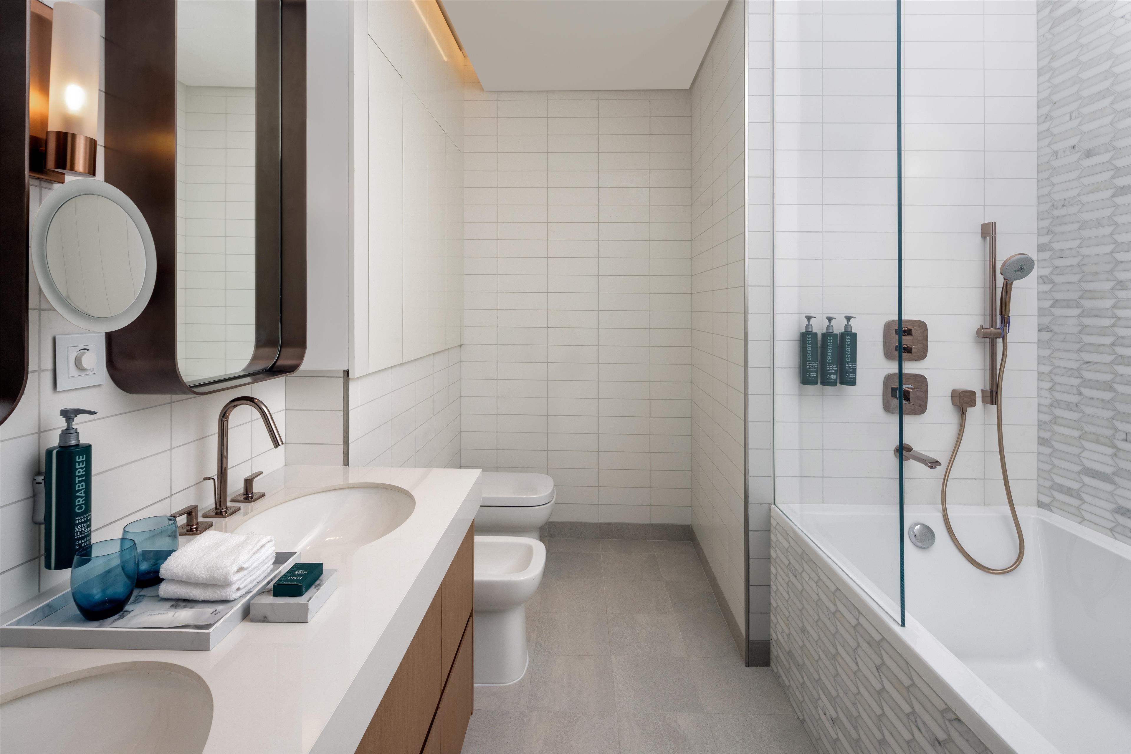 Hilton Dubai Creek Hotel & Residences Room Type - KING STUDIO