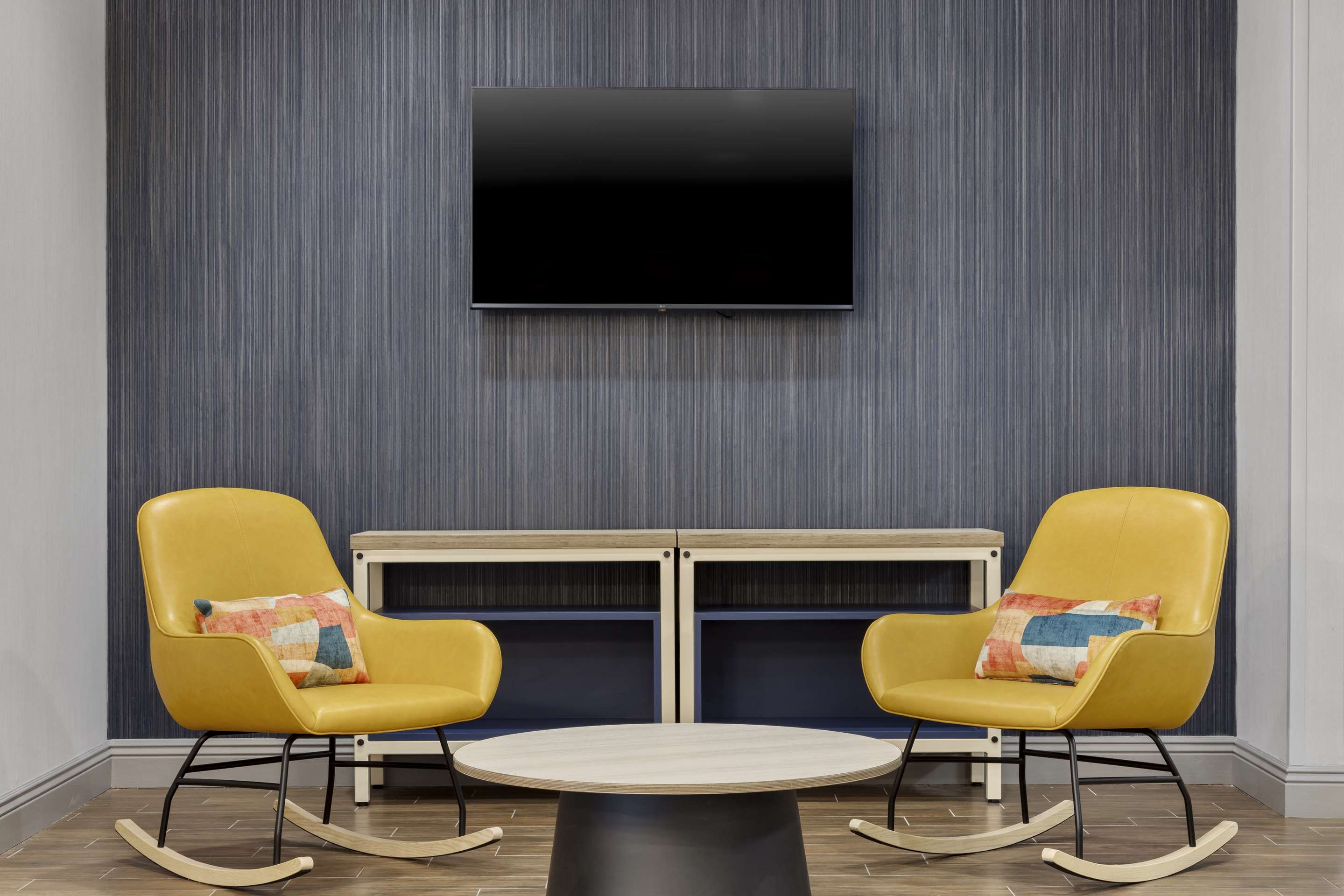 Lobby | Spark by Hilton Newcomerstown