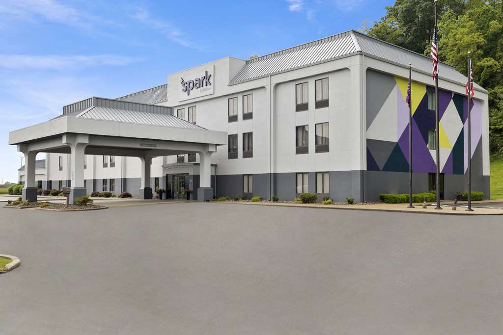 Spark by Hilton Newcomerstown
