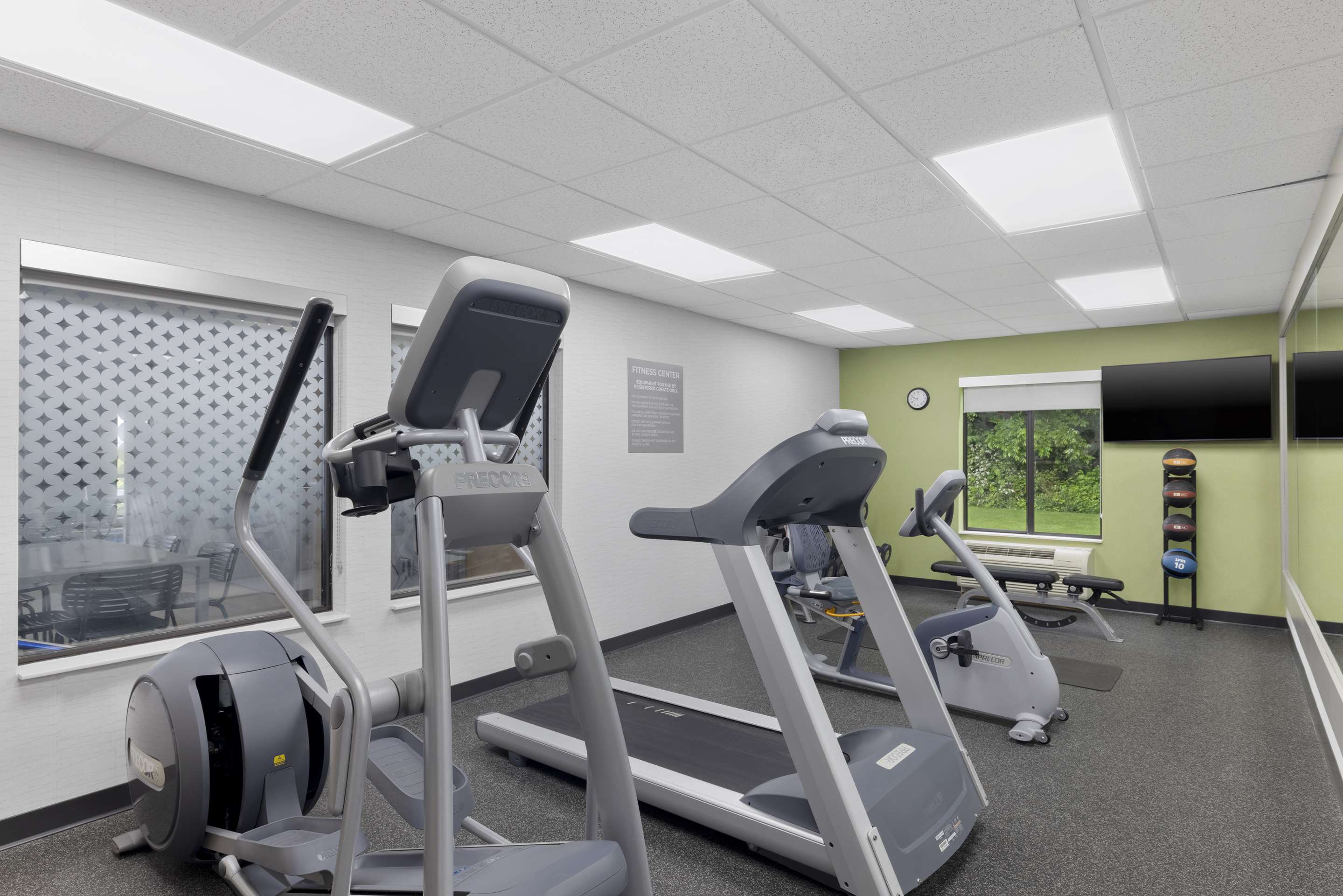 Health club fitness center gym | Spark by Hilton Newcomerstown