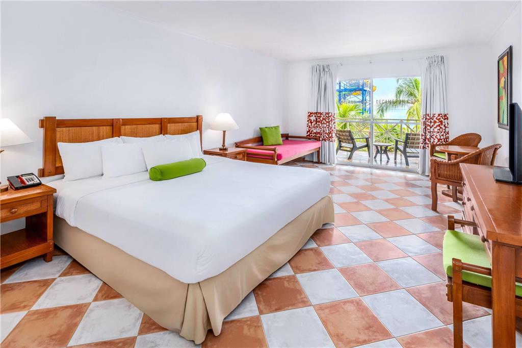 GRAND DECAMERON PANAMA-guestroom-Guest Room,On-Site.jpg