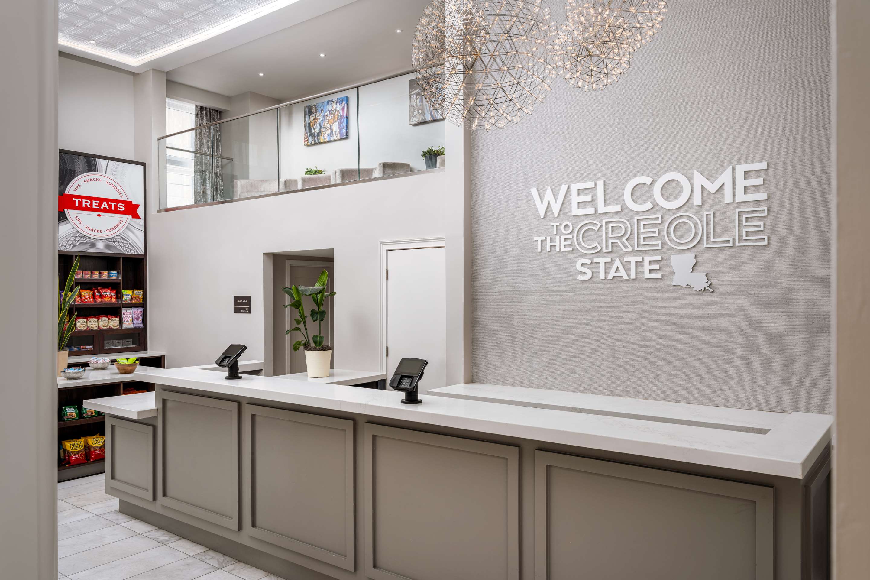 Reception | Hampton Inn New Orleans Canal St. French Quarter