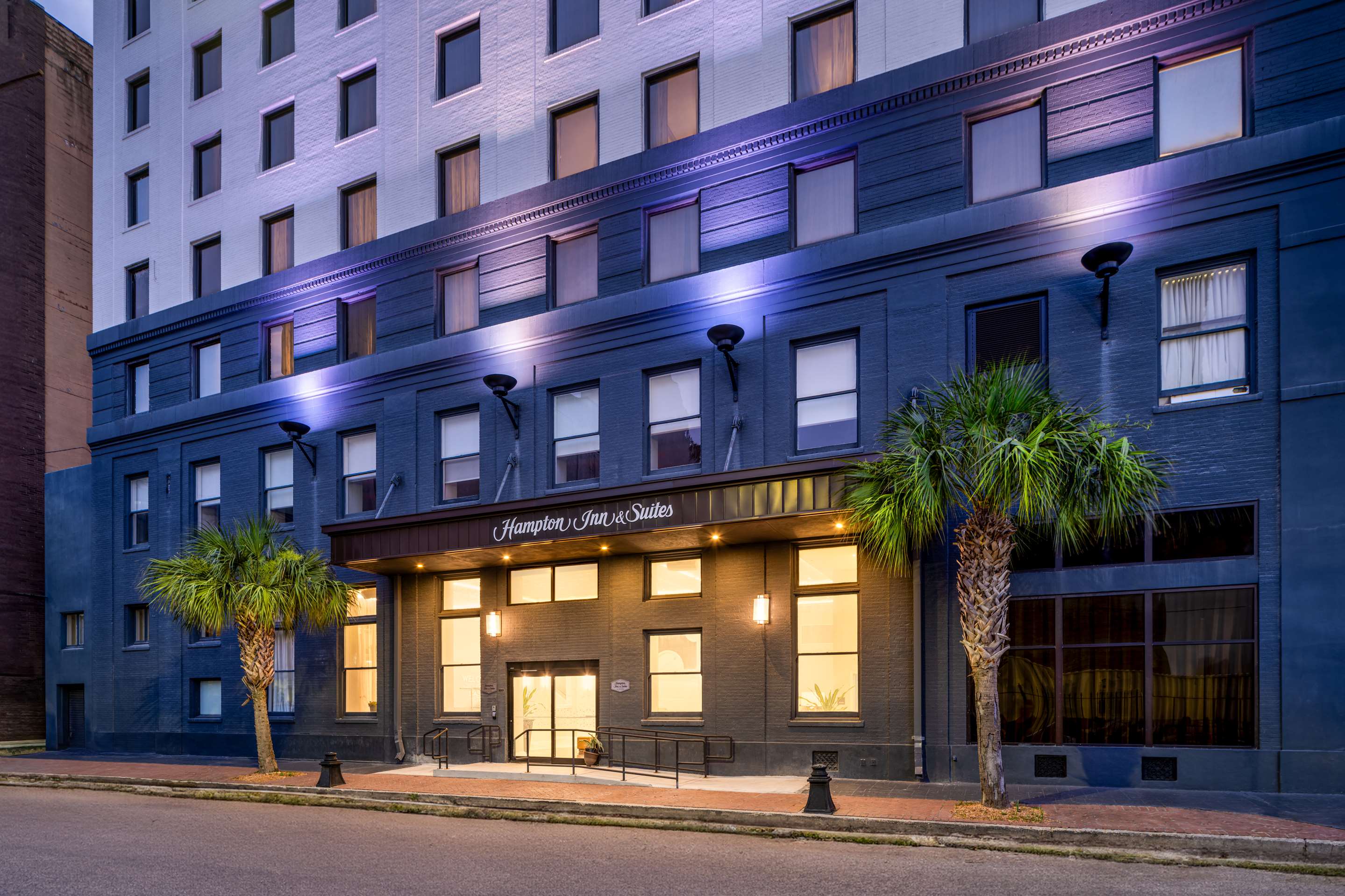 Exterior | Hampton Inn New Orleans Canal St. French Quarter