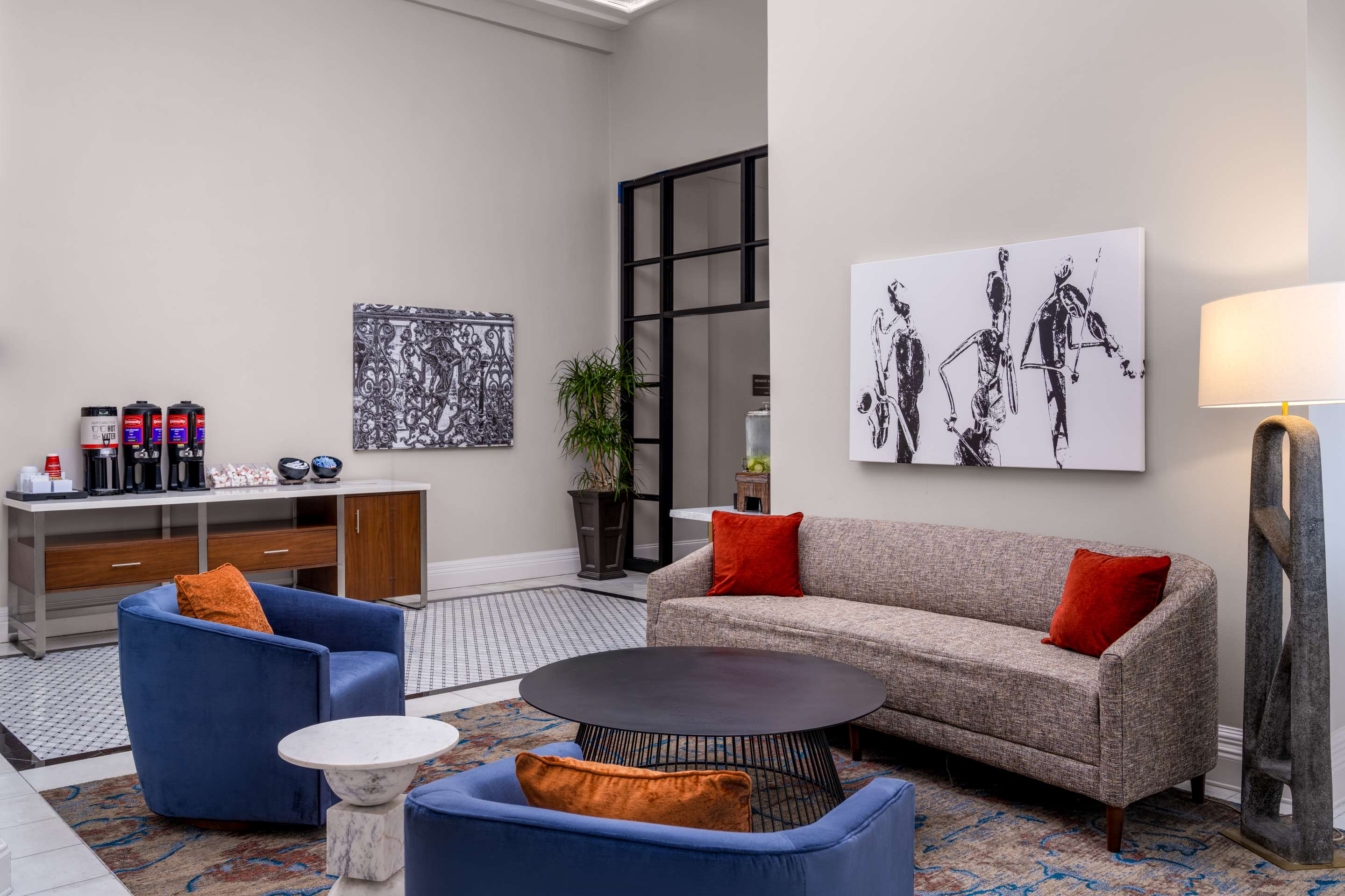 Lobby | Hampton Inn New Orleans Canal St. French Quarter