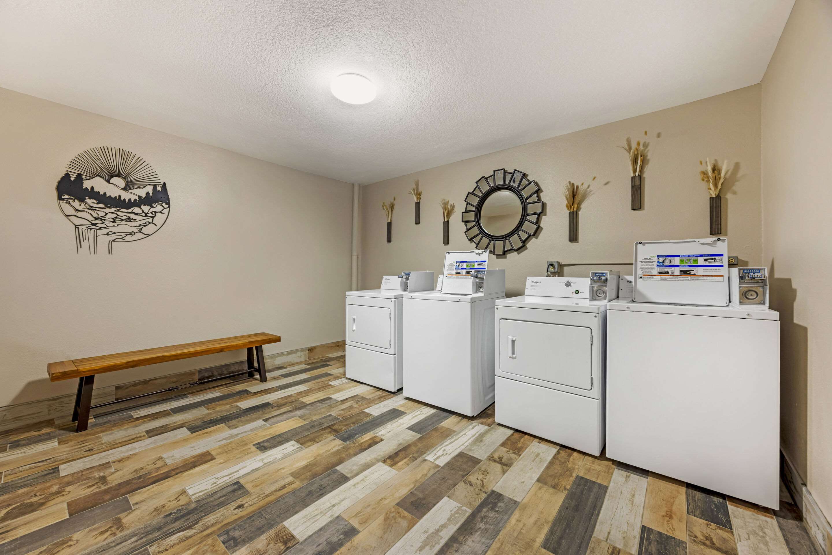 Guest laundry facilities | Columbia River Hotel, Ascend Hotel Collection