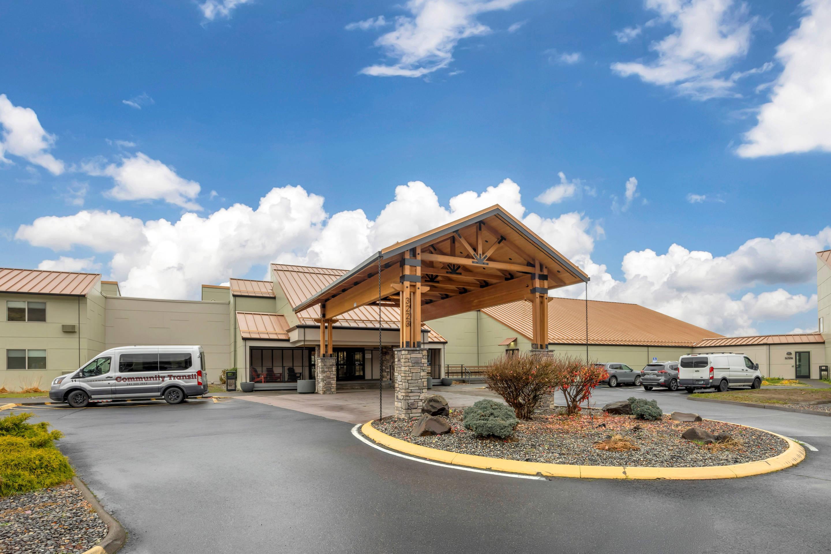 Hotel exterior | Columbia River Hotel, Ascend Hotel Collection