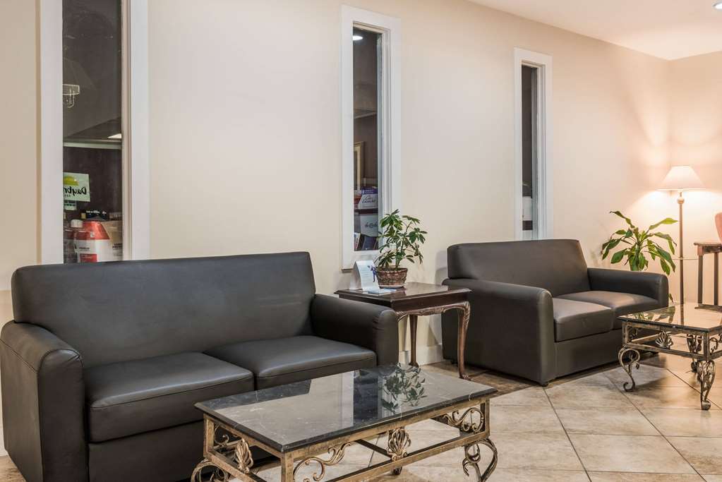Baymont by Wyndham Lumberton