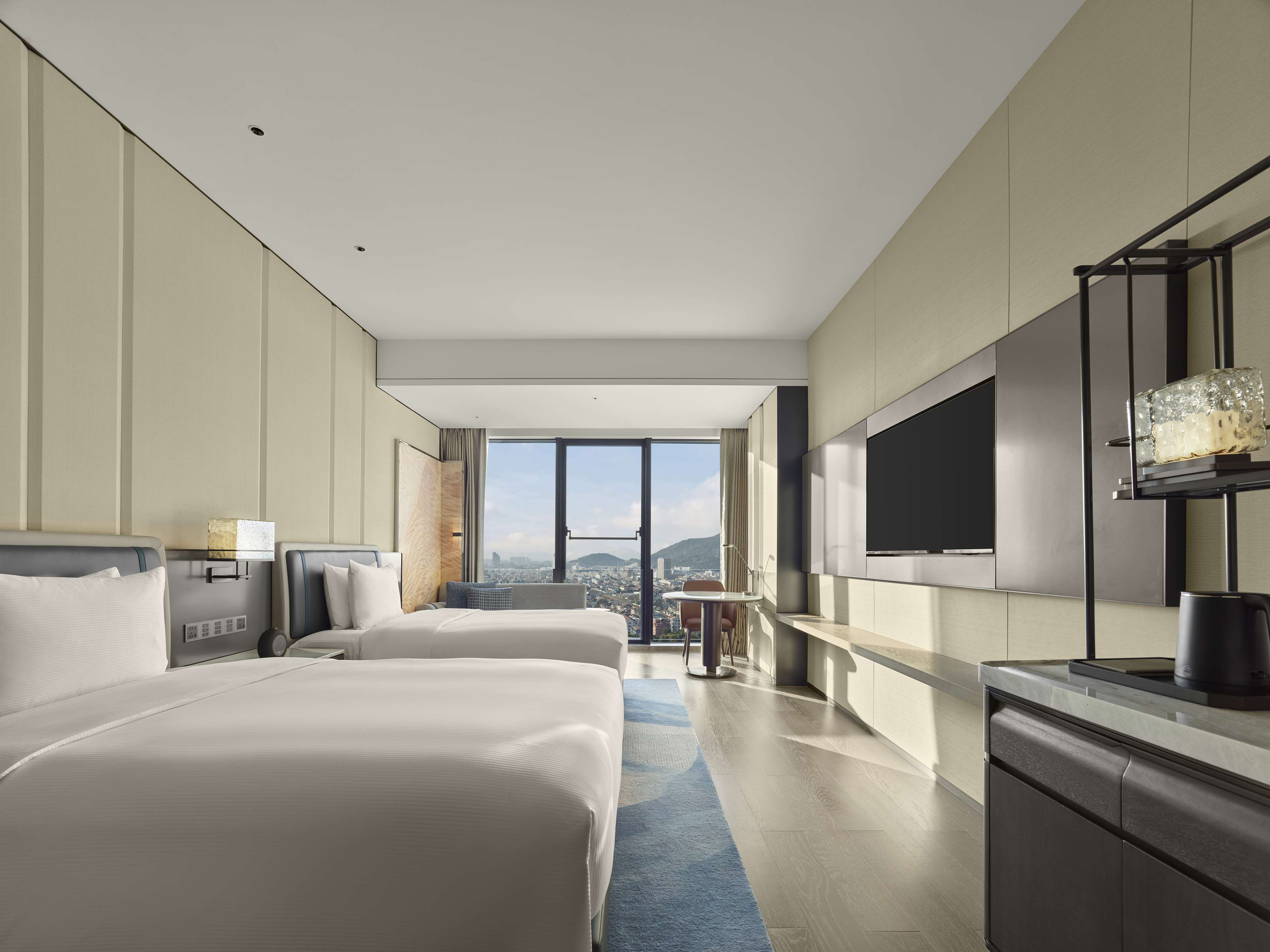 Hilton Yuyao Room Type - TWIN DELUXE ROOM