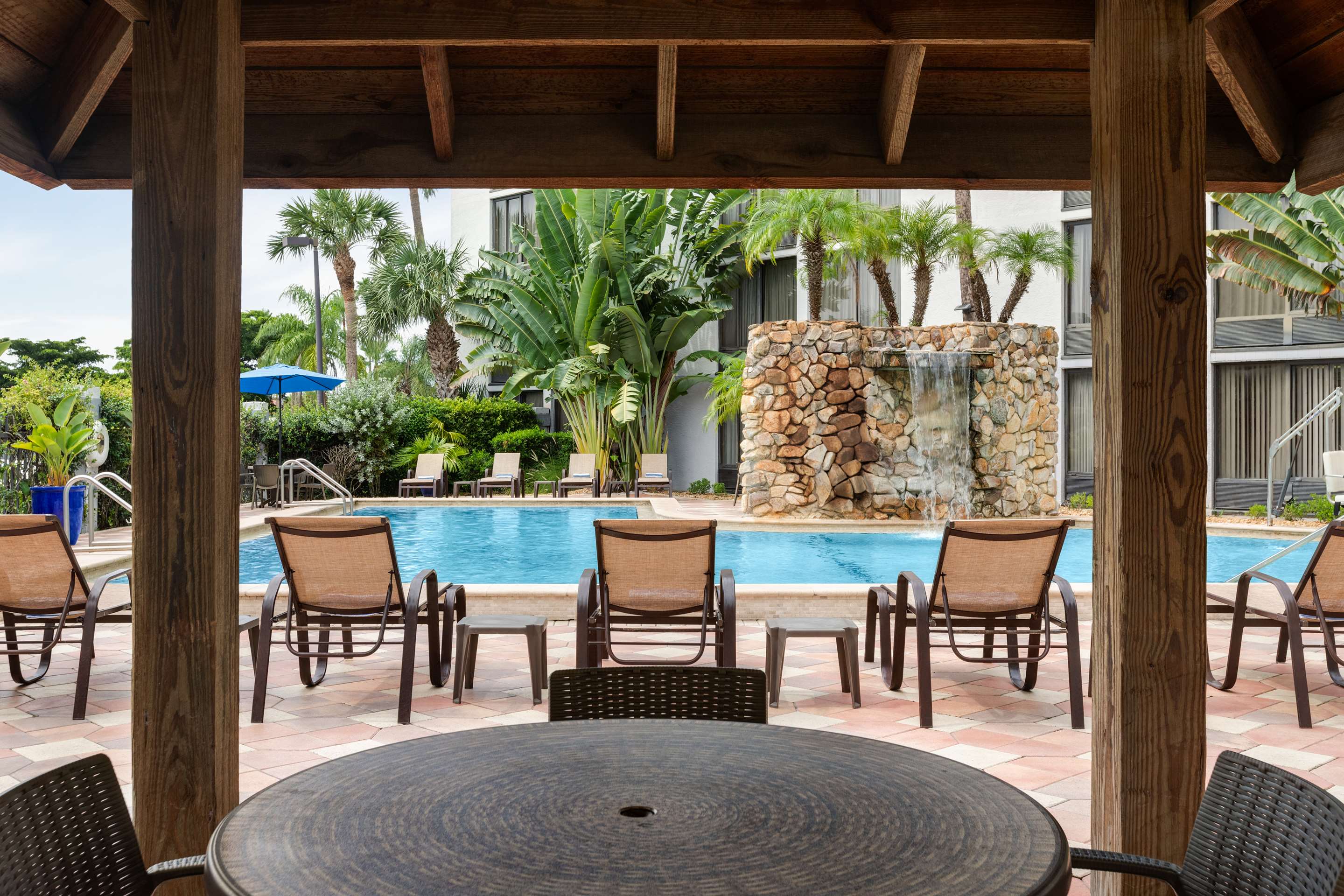 Pool | Doubletree by Hilton Fort Myers at Bell Tower Shops