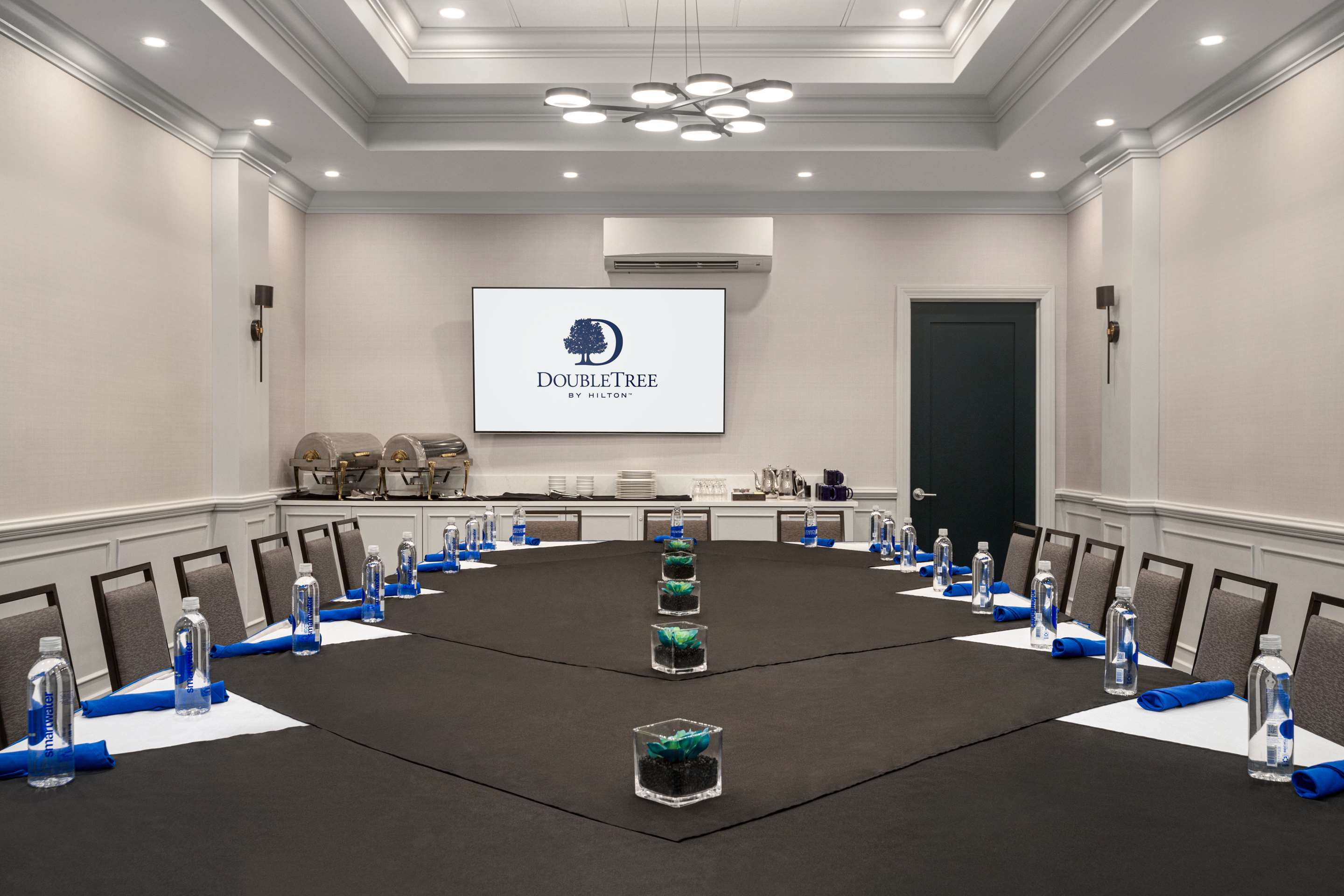 Meeting Room | Doubletree by Hilton Fort Myers at Bell Tower Shops