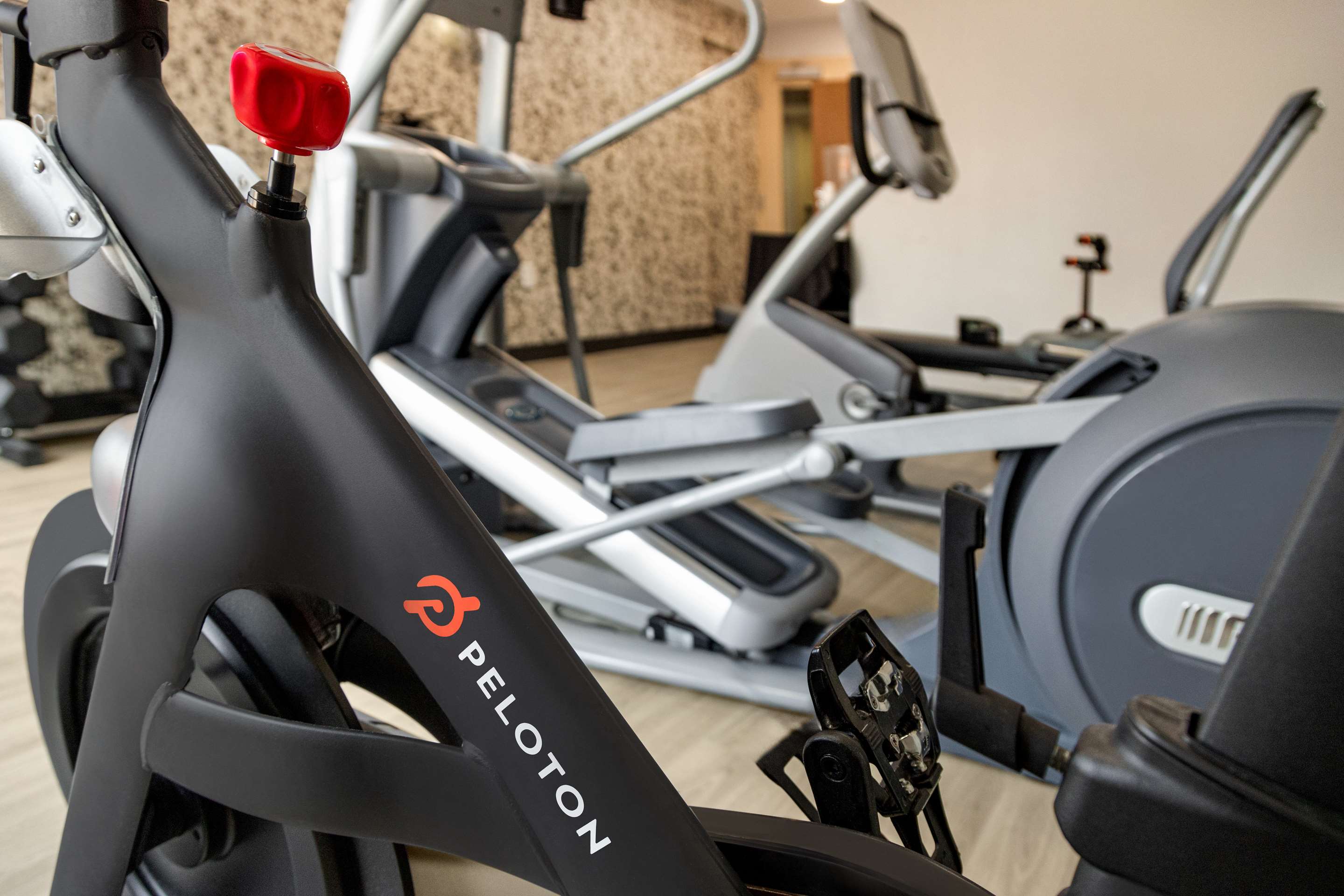 Health club fitness center gym | Doubletree by Hilton Fort Myers at Bell Tower Shops