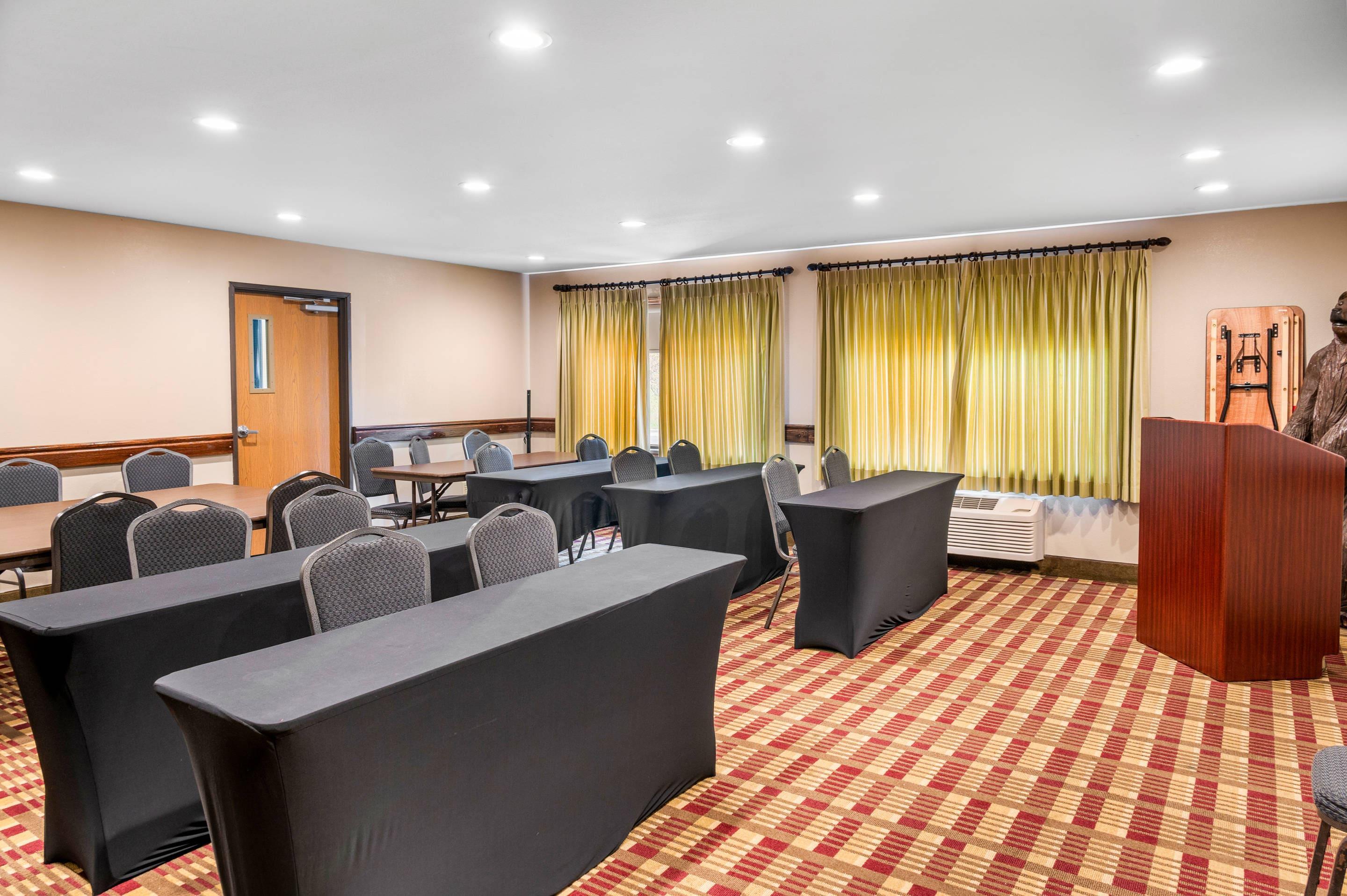Meeting room | Comfort Inn Holland