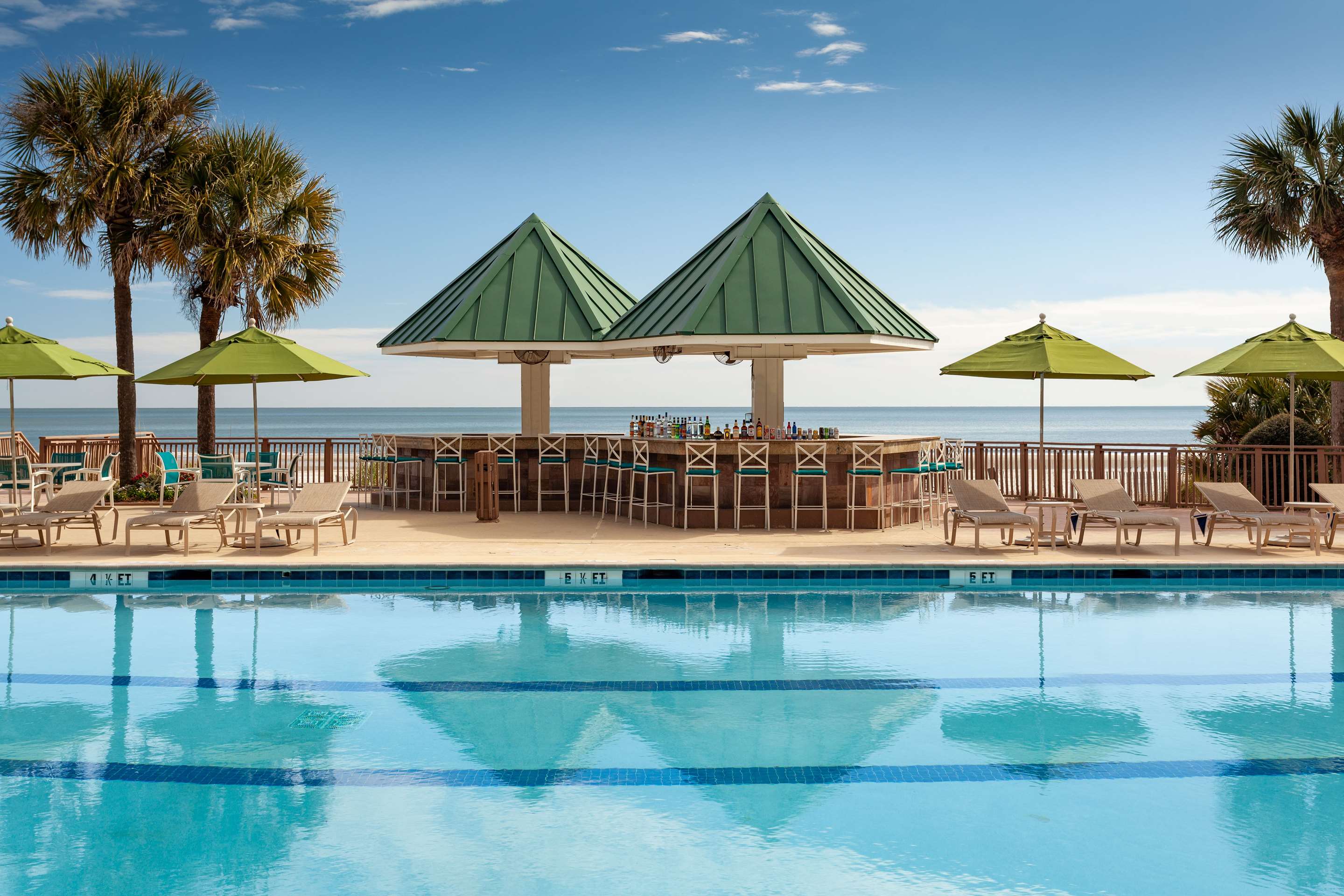 BarLounge | Hilton Beachfront Resort & Spa Hilton Head Island