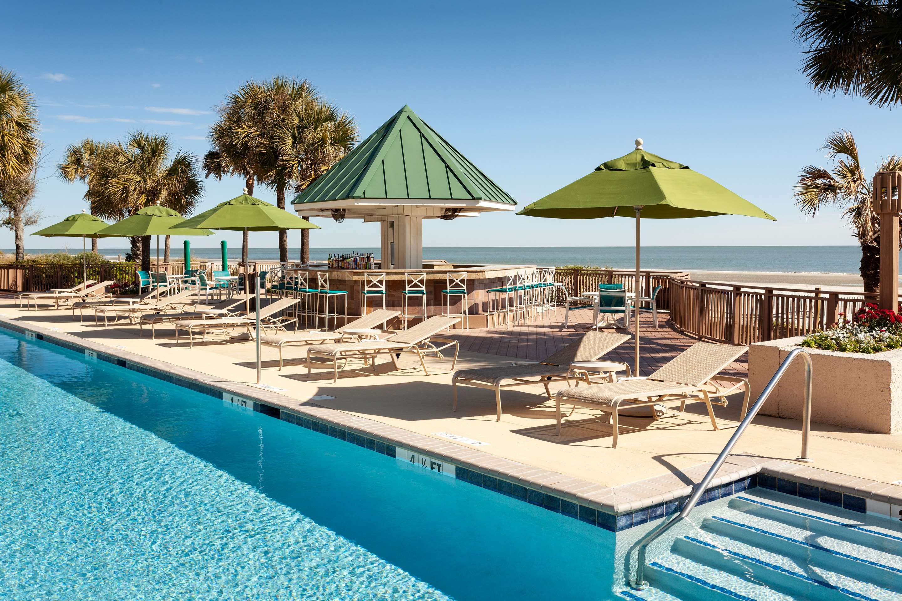 Pool | Hilton Beachfront Resort & Spa Hilton Head Island