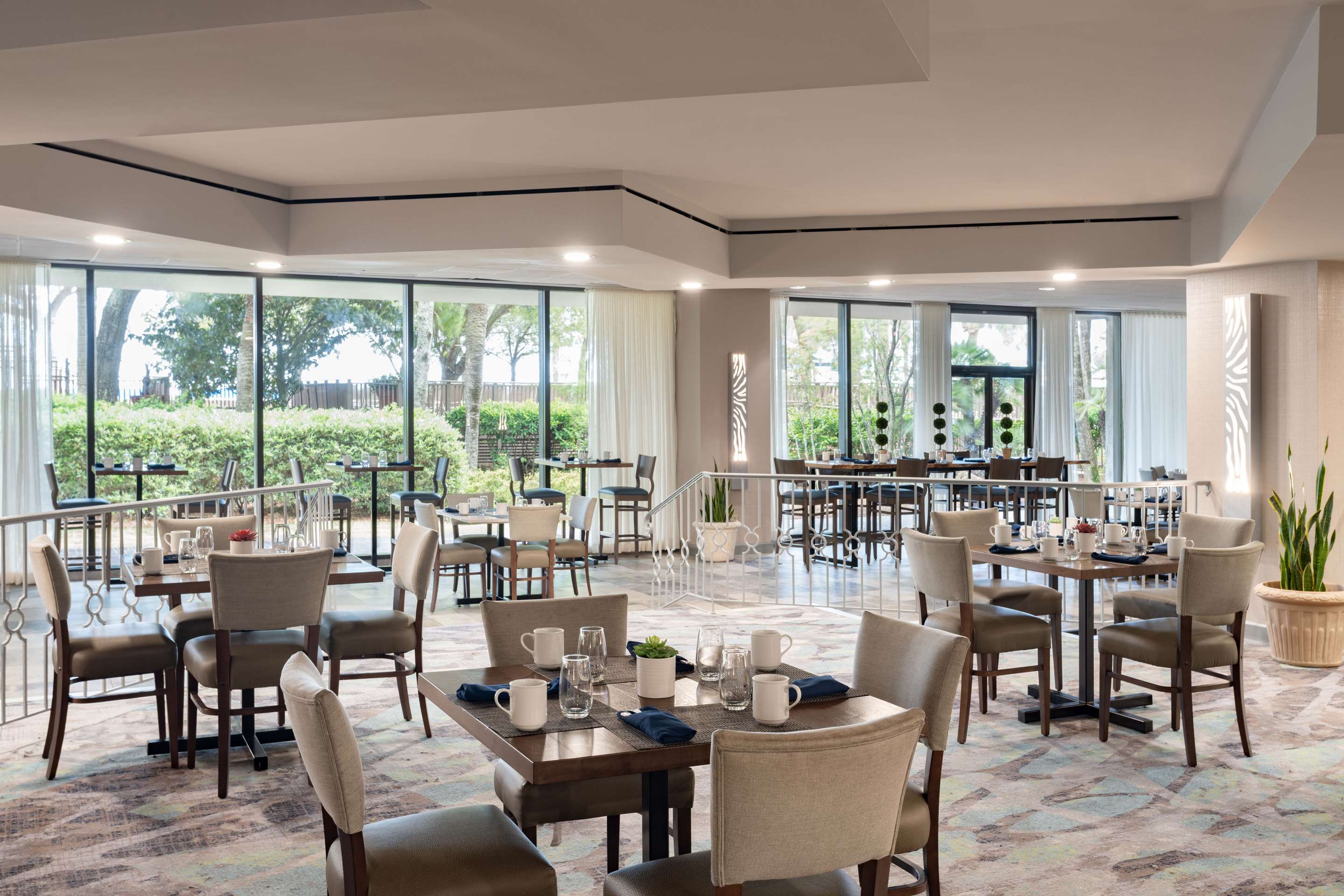 Restaurant | Hilton Beachfront Resort & Spa Hilton Head Island