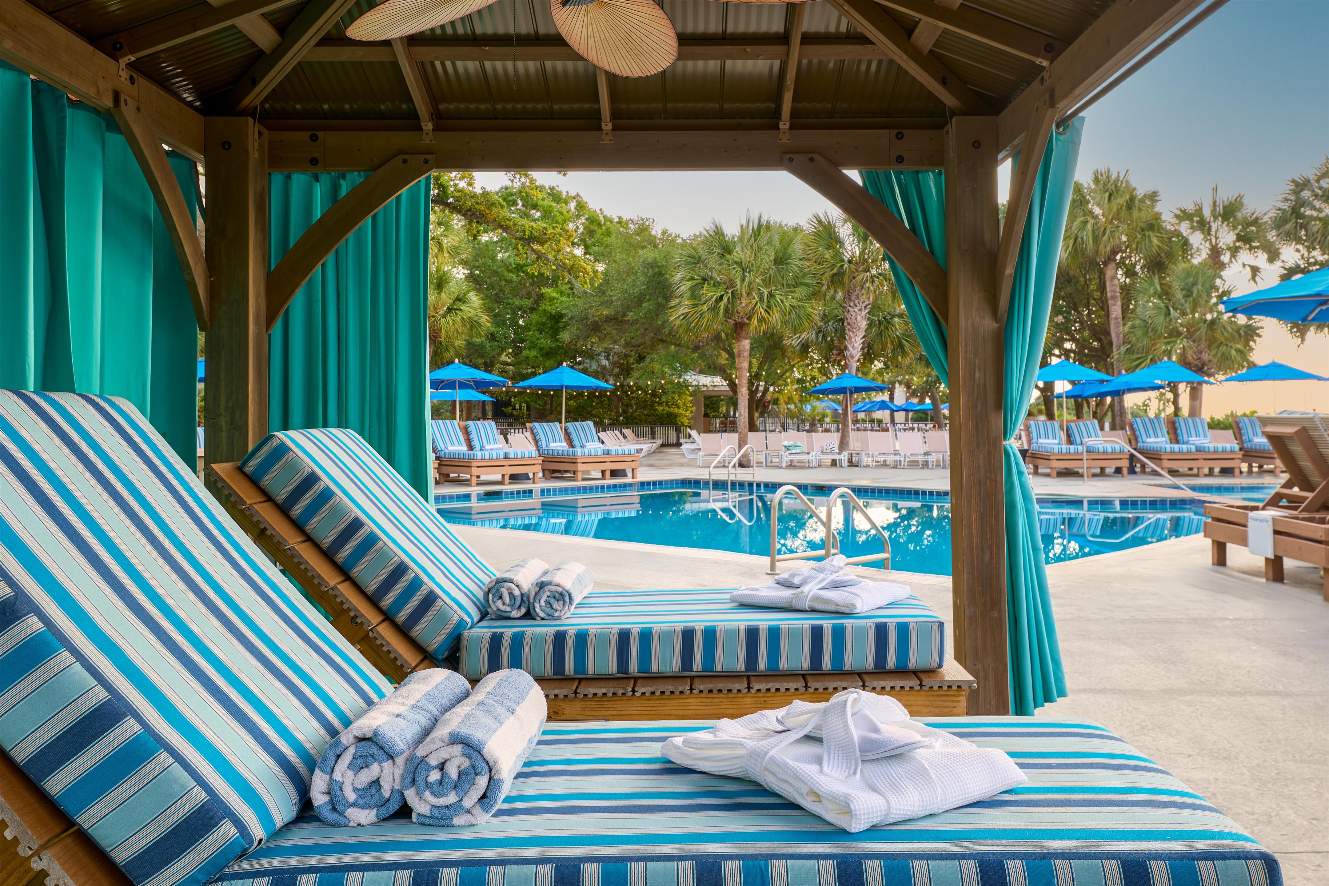 Pool | Hilton Beachfront Resort & Spa Hilton Head Island