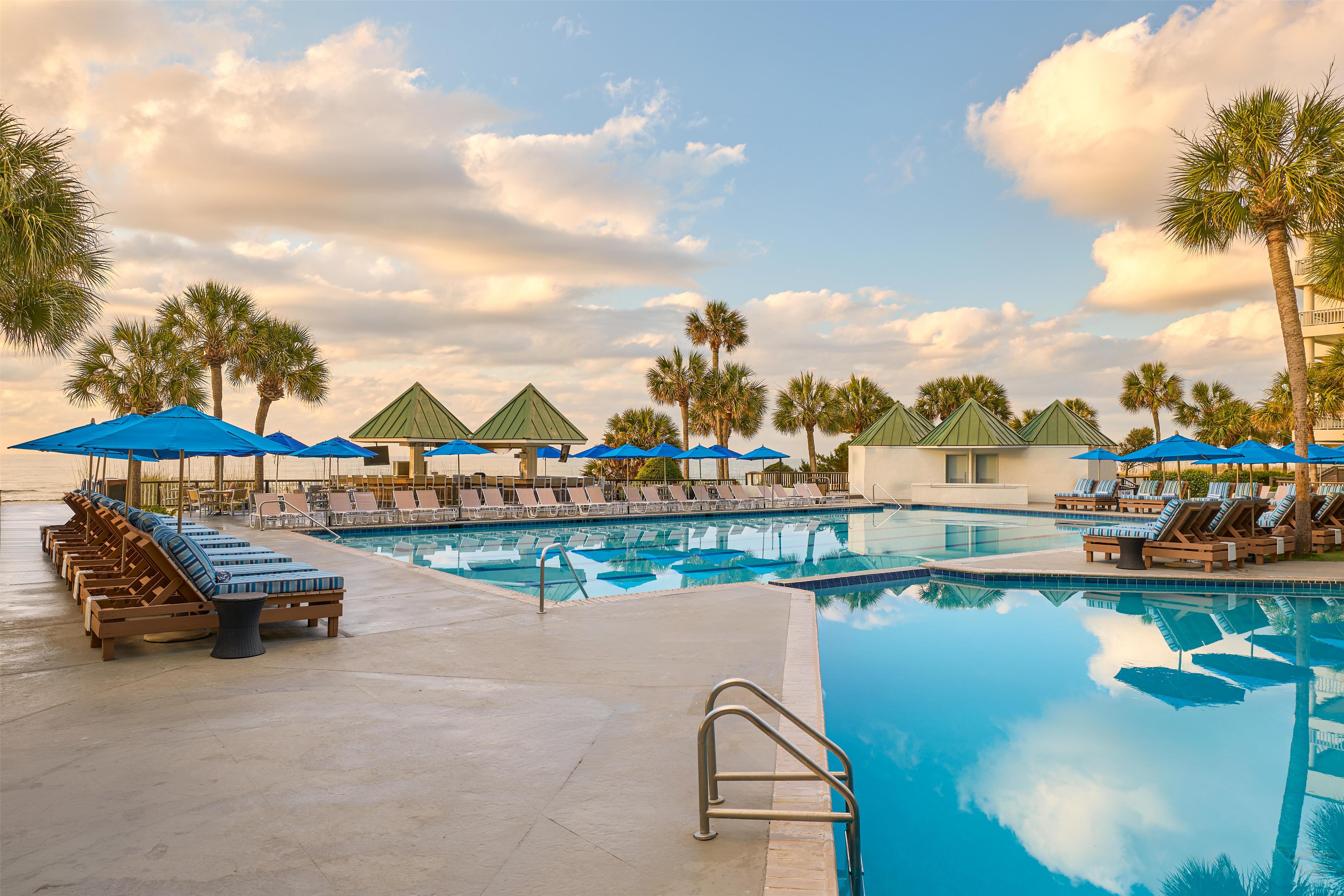 Pool | Hilton Beachfront Resort & Spa Hilton Head Island