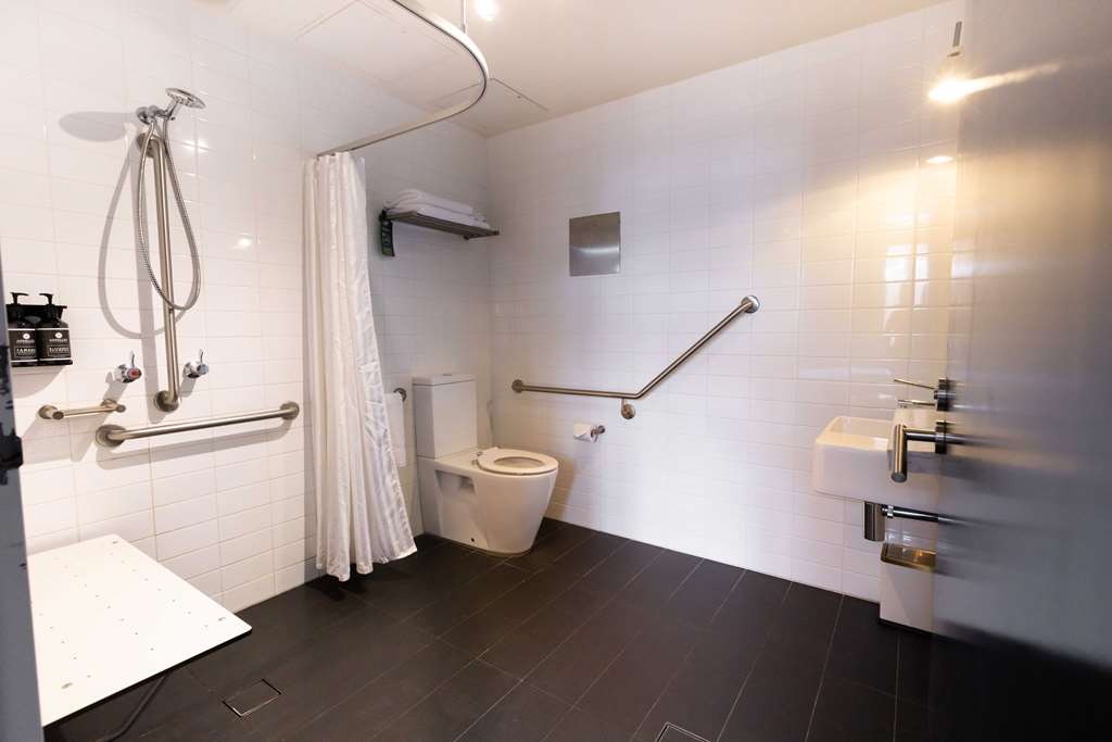 Guest photo