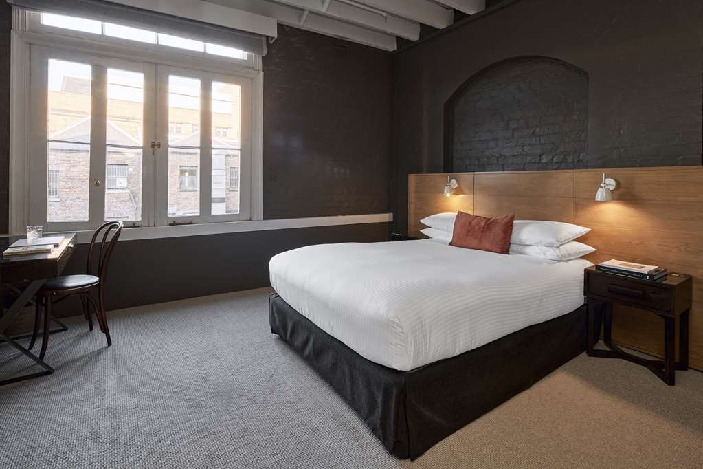 Guest photo
